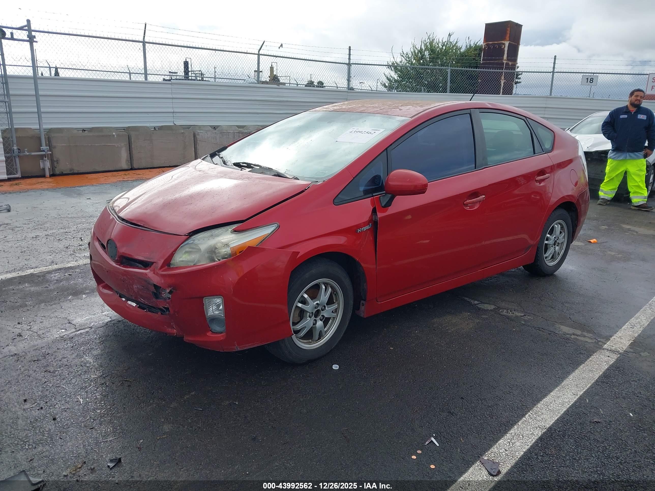 TOYOTA PRIUS image 2