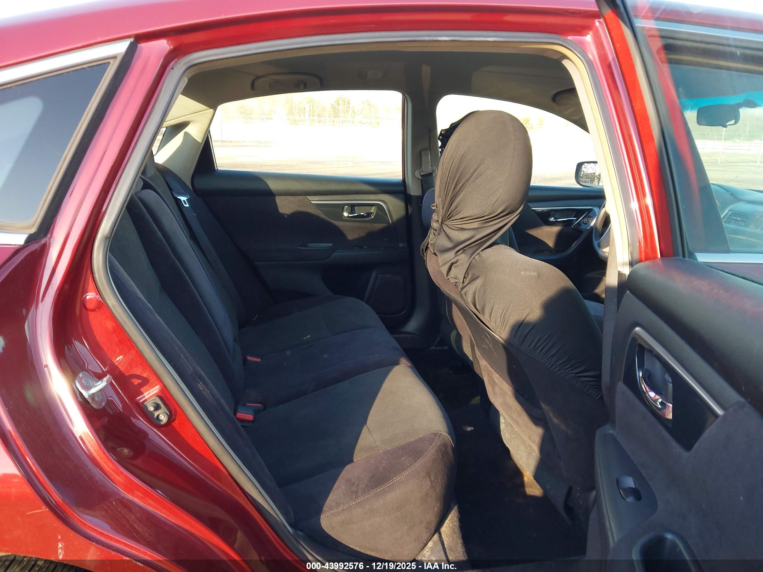 NISSAN ALTIMA image 8