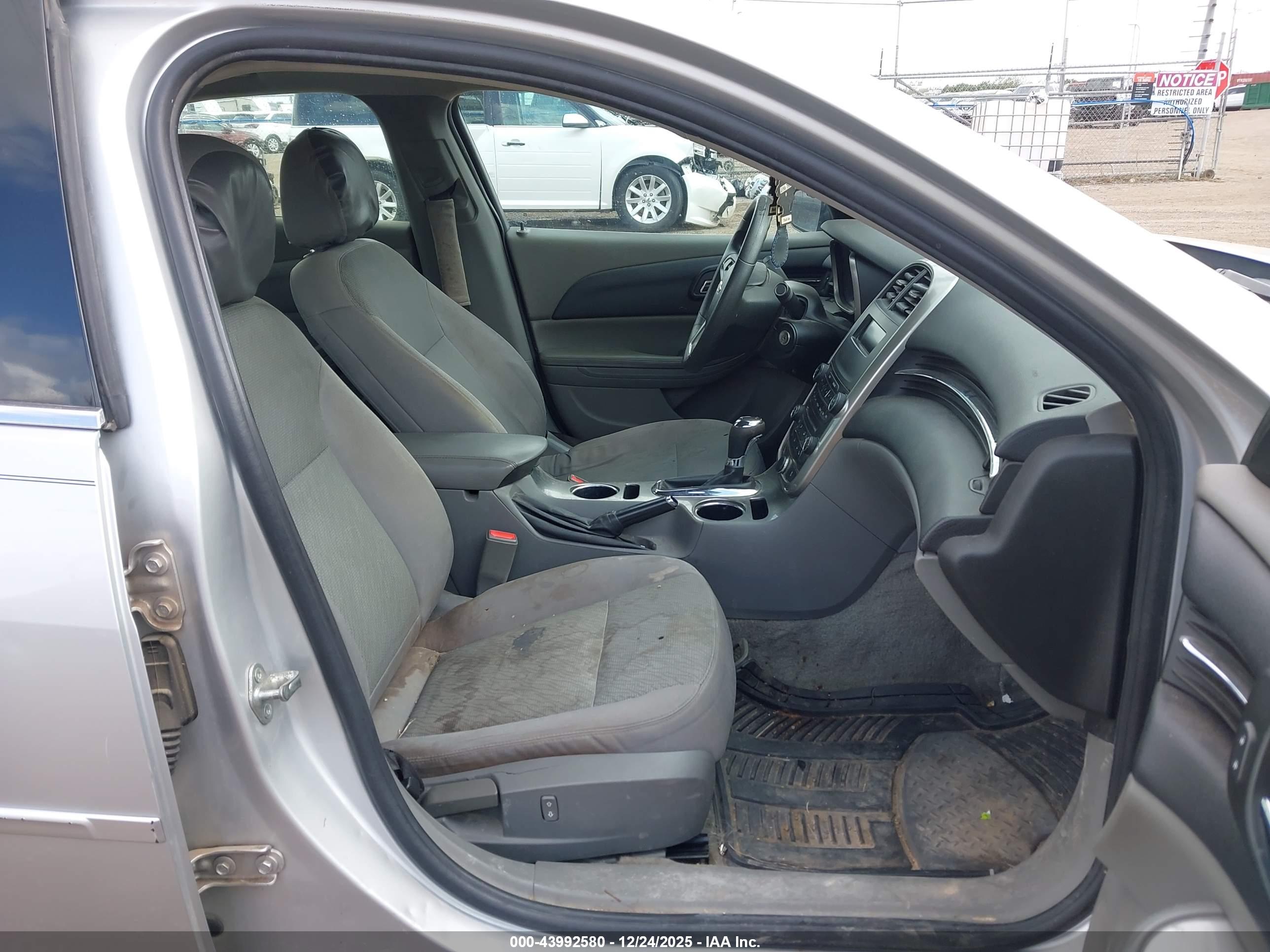 CHEVROLET MALIBU image 5
