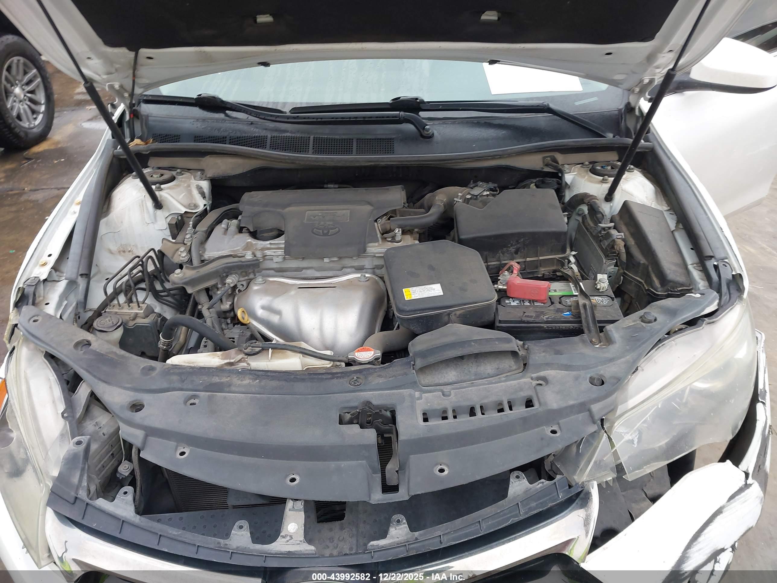 TOYOTA CAMRY image 10