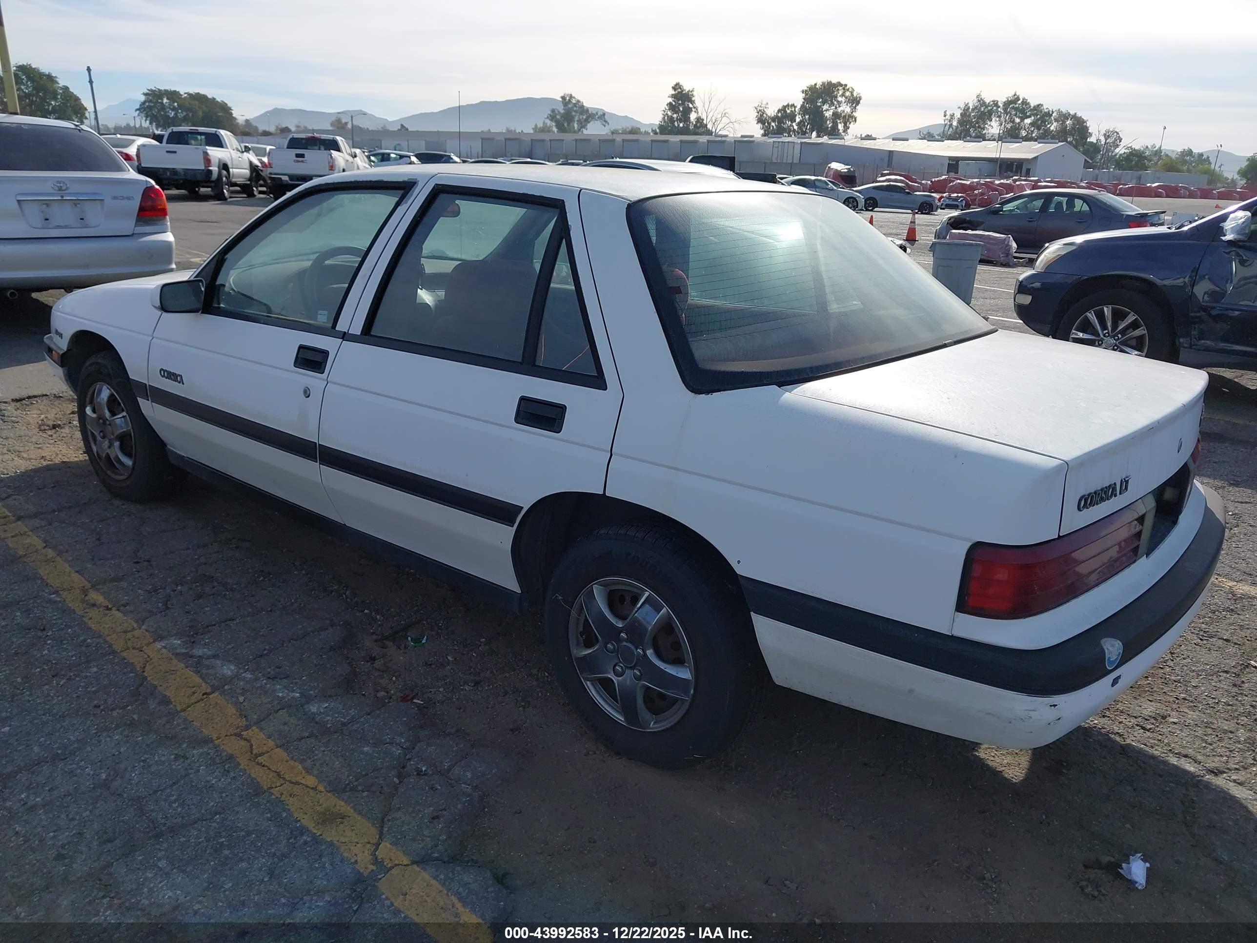 CHEVROLET CORSICA image 3