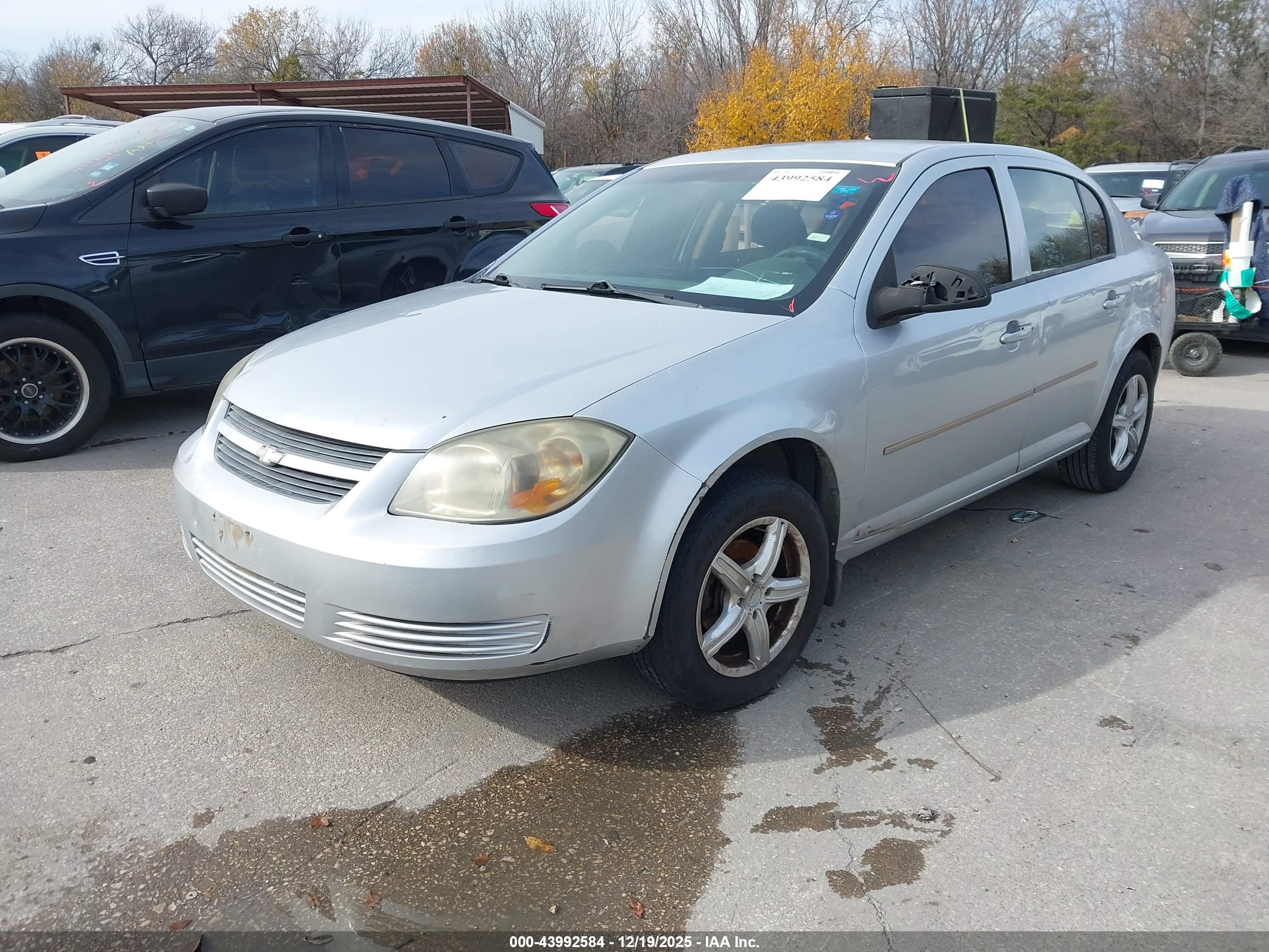 CHEVROLET COBALT image 2