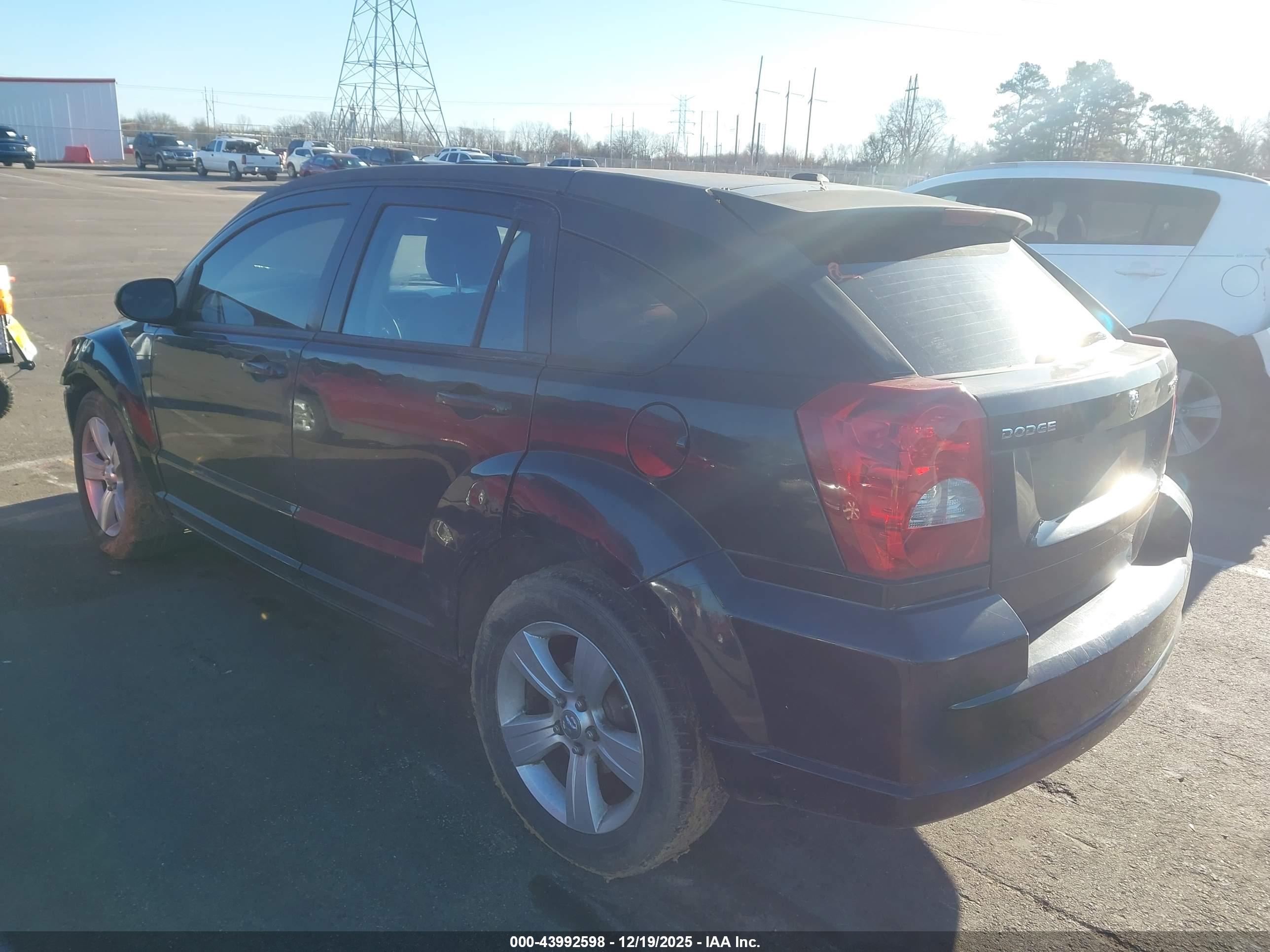 DODGE CALIBER image 3