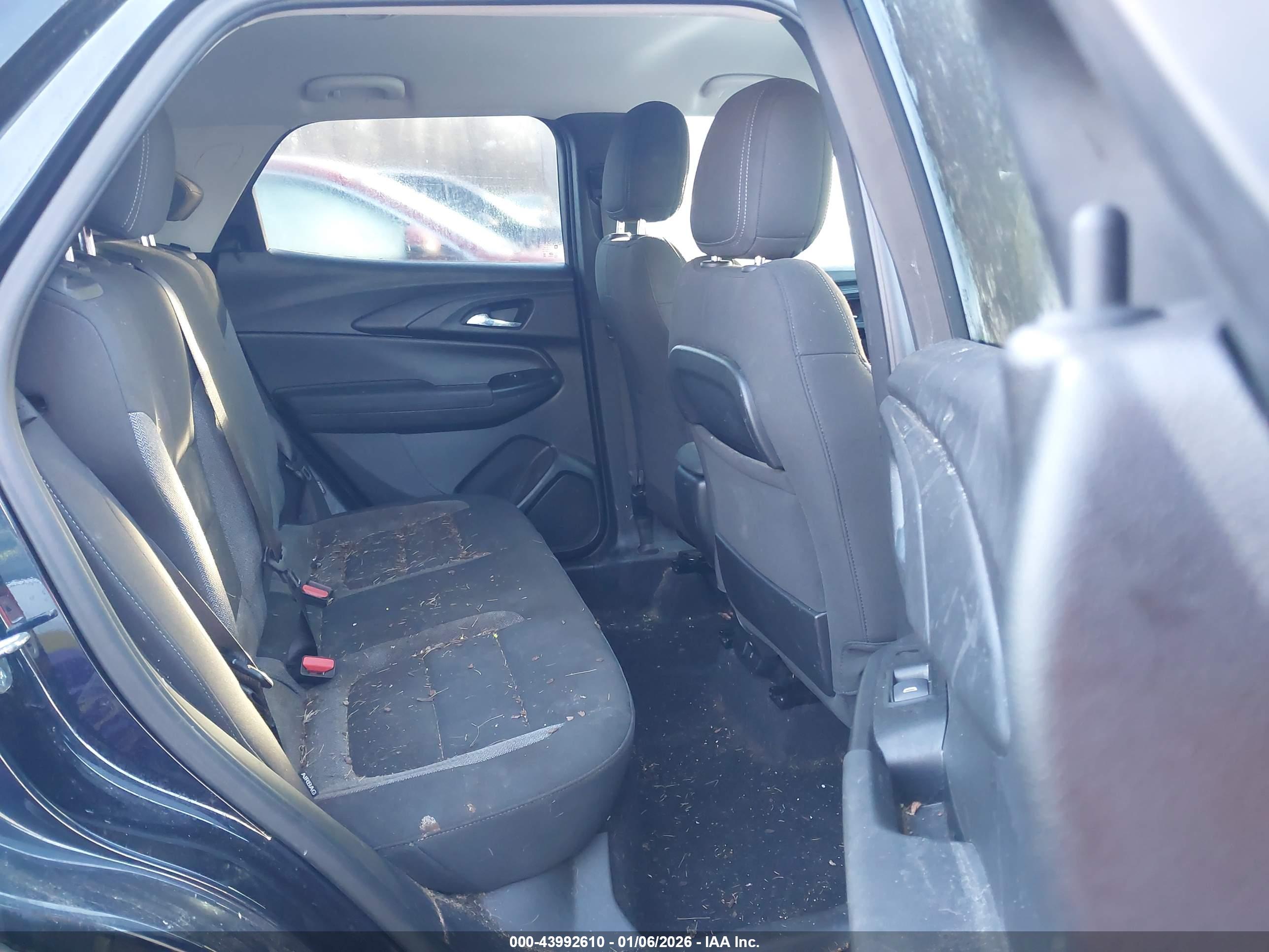 CHEVROLET TRAILBLAZER image 8
