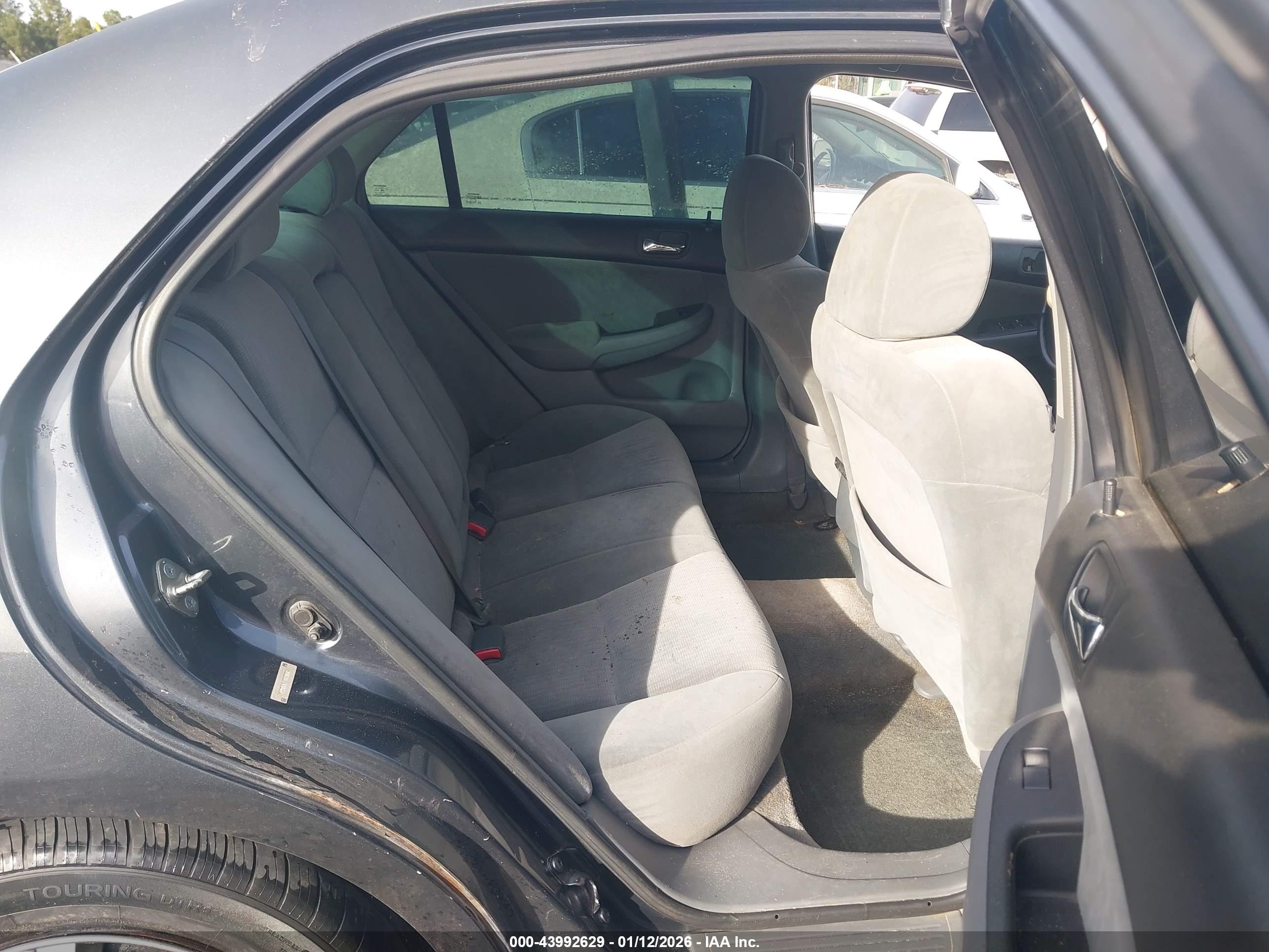 HONDA ACCORD image 8
