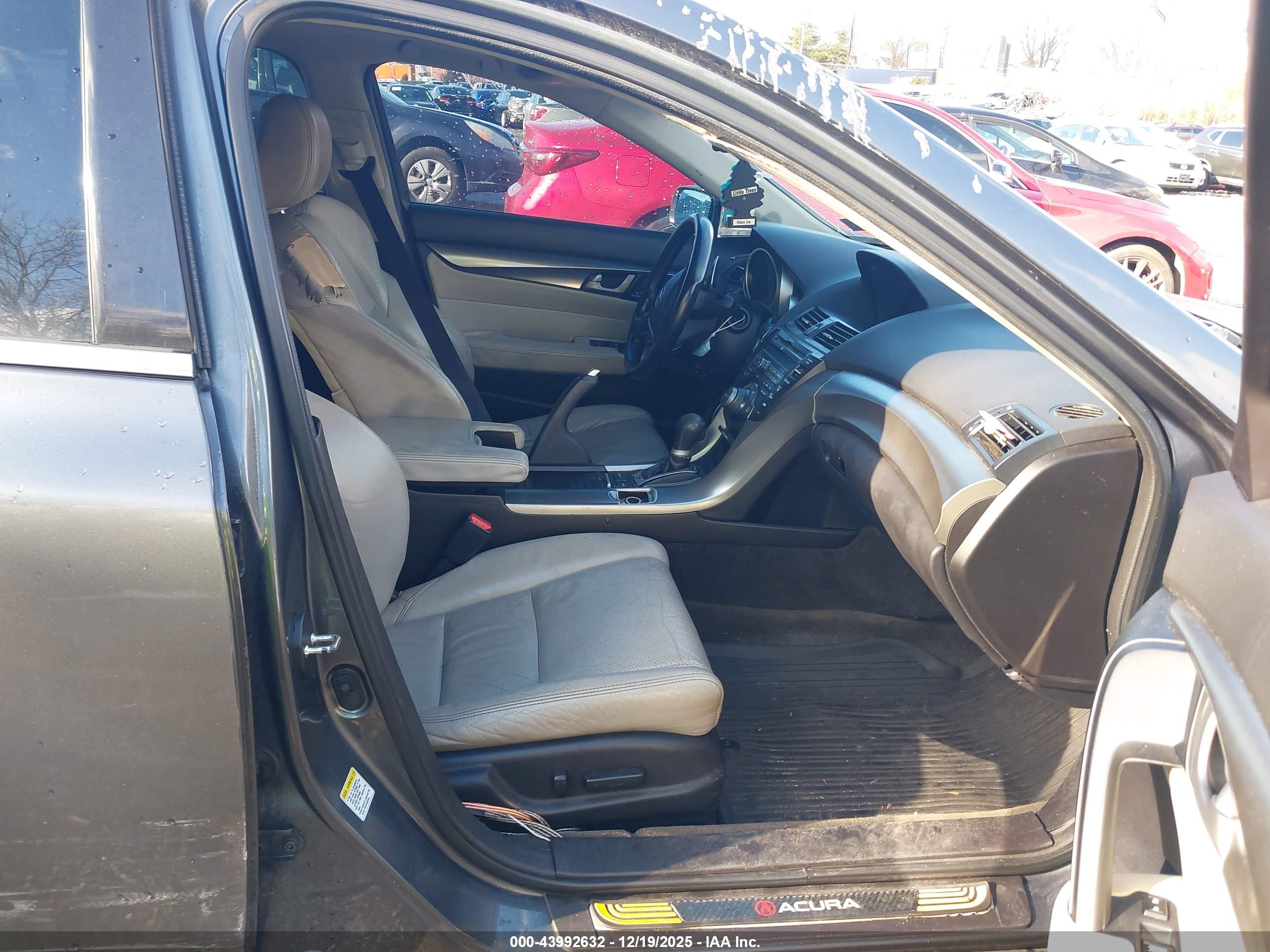 ACURA TL image 5