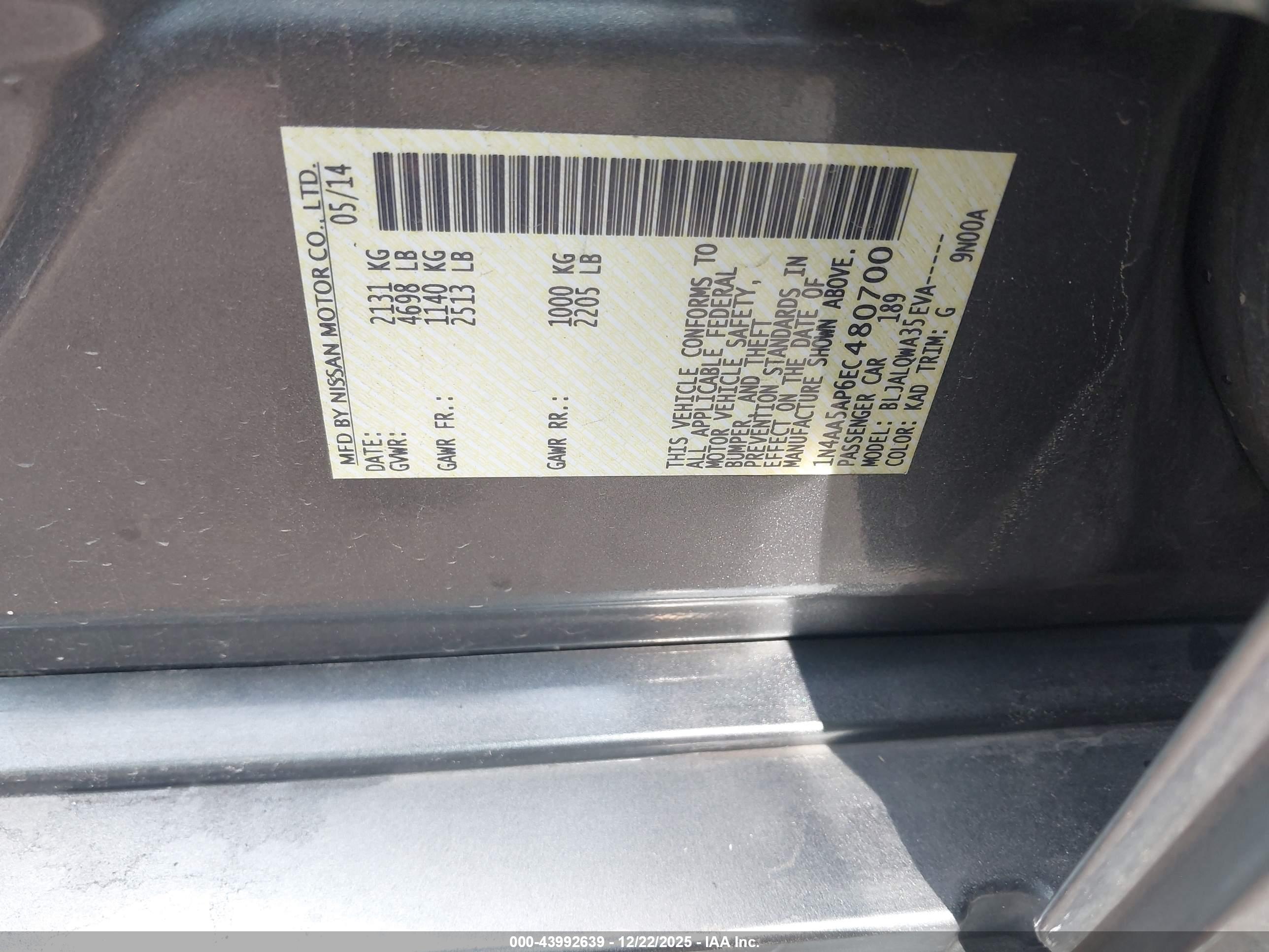 NISSAN MAXIMA image 9
