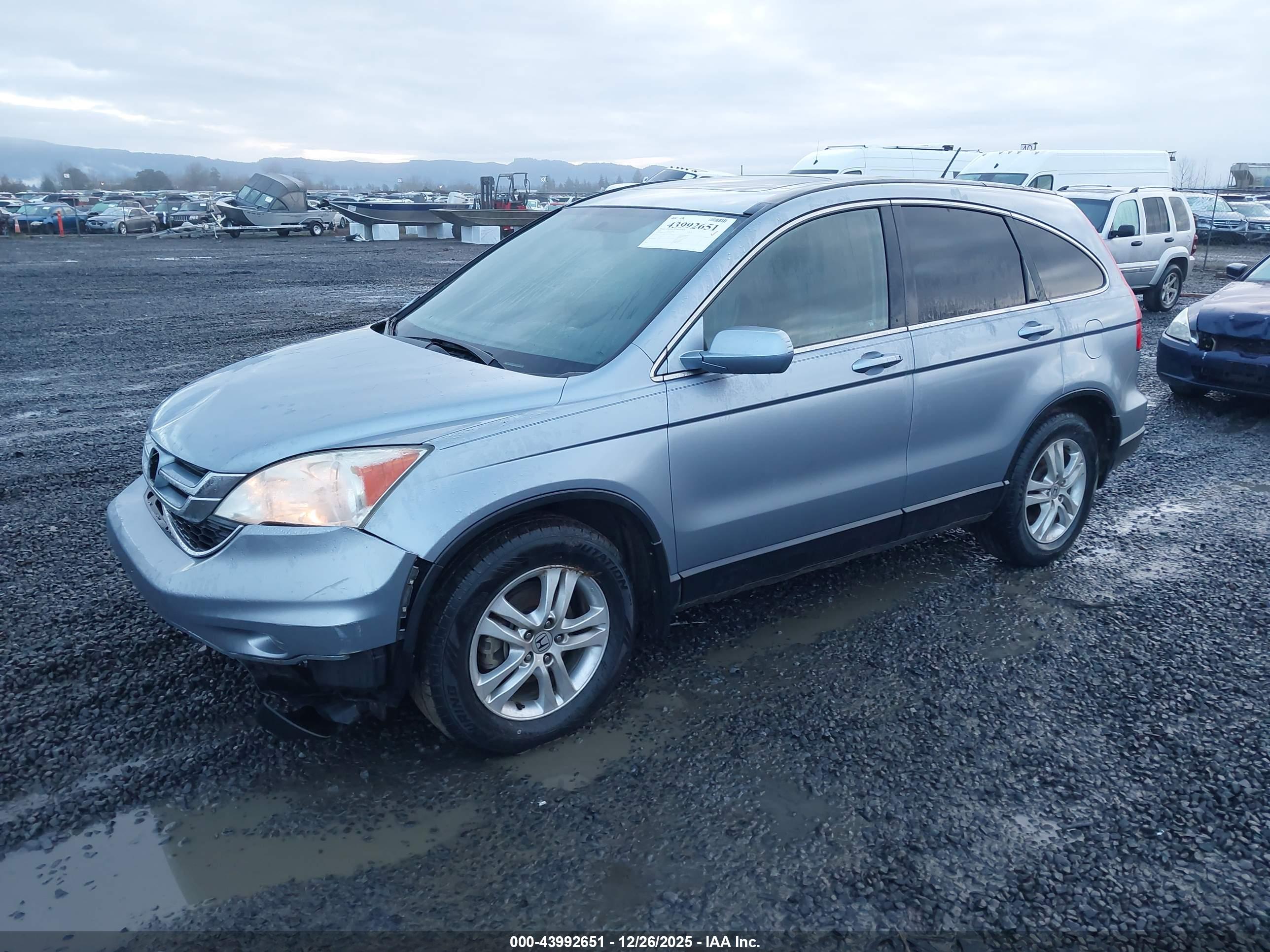 HONDA CR-V image 2