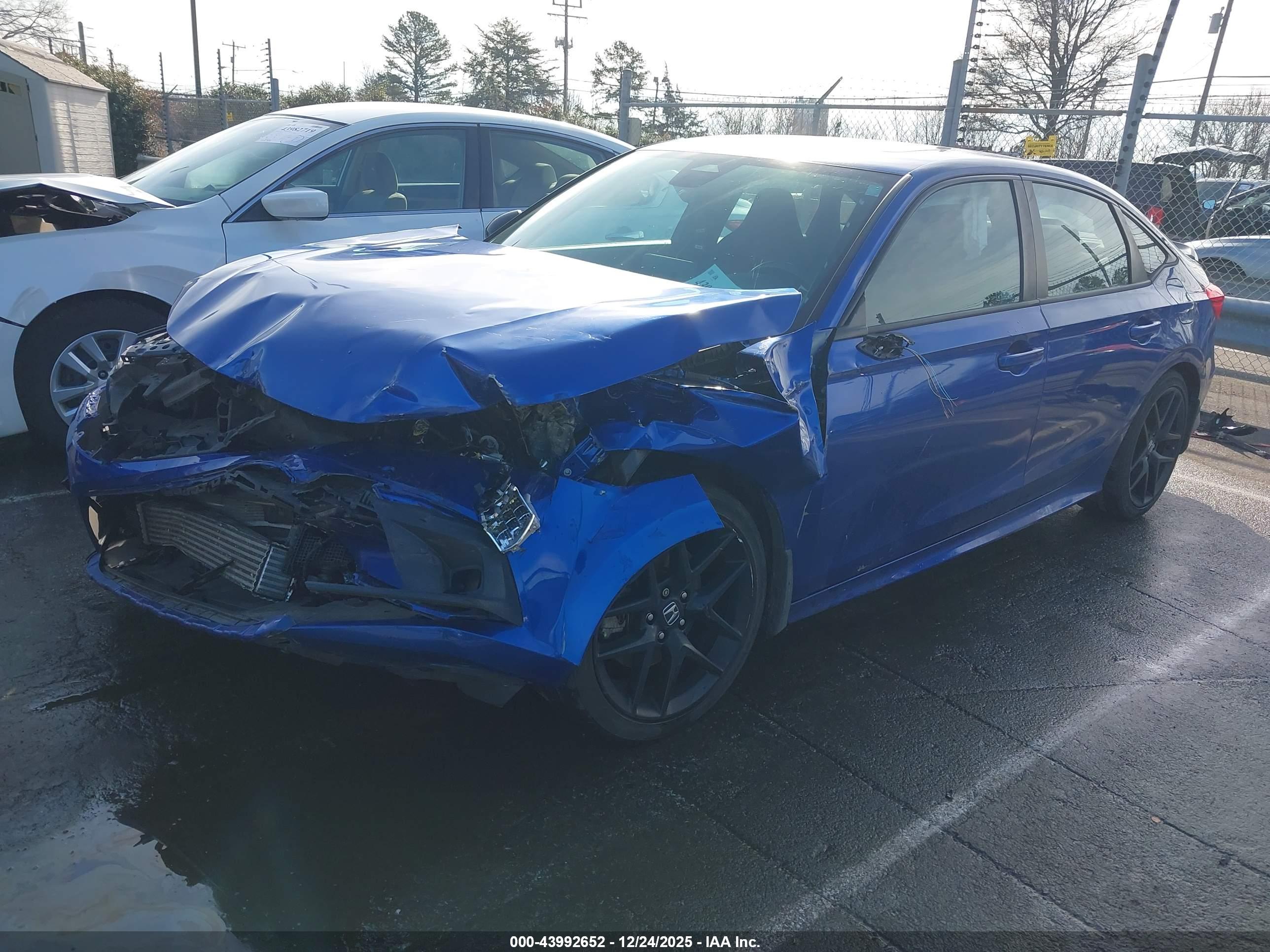 HONDA CIVIC image 2