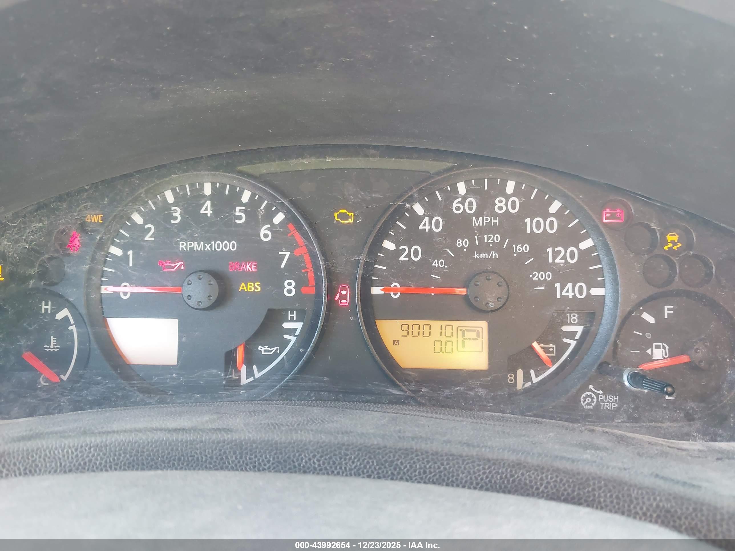 NISSAN FRONTIER image 7