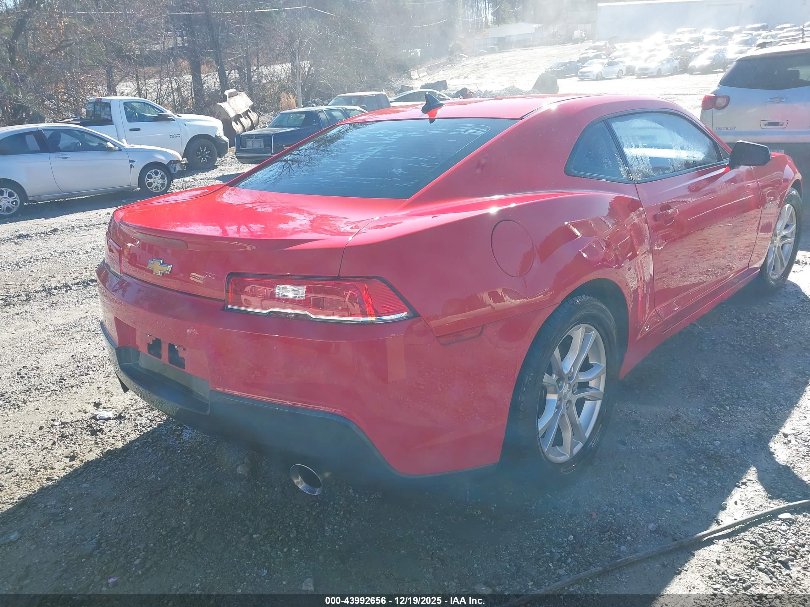 CHEVROLET CAMARO image 4