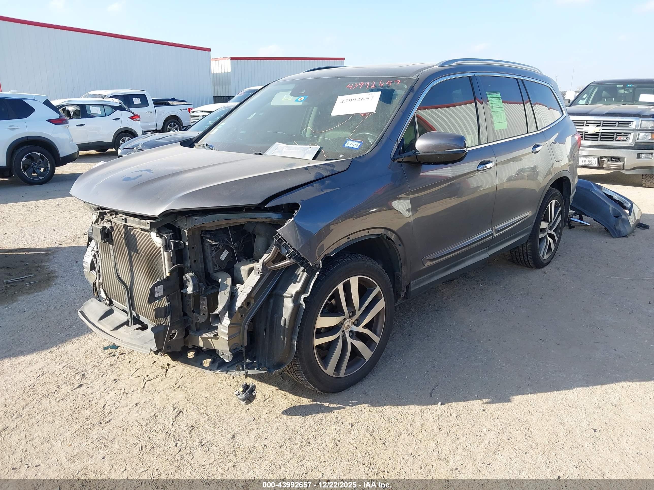 HONDA PILOT image 2