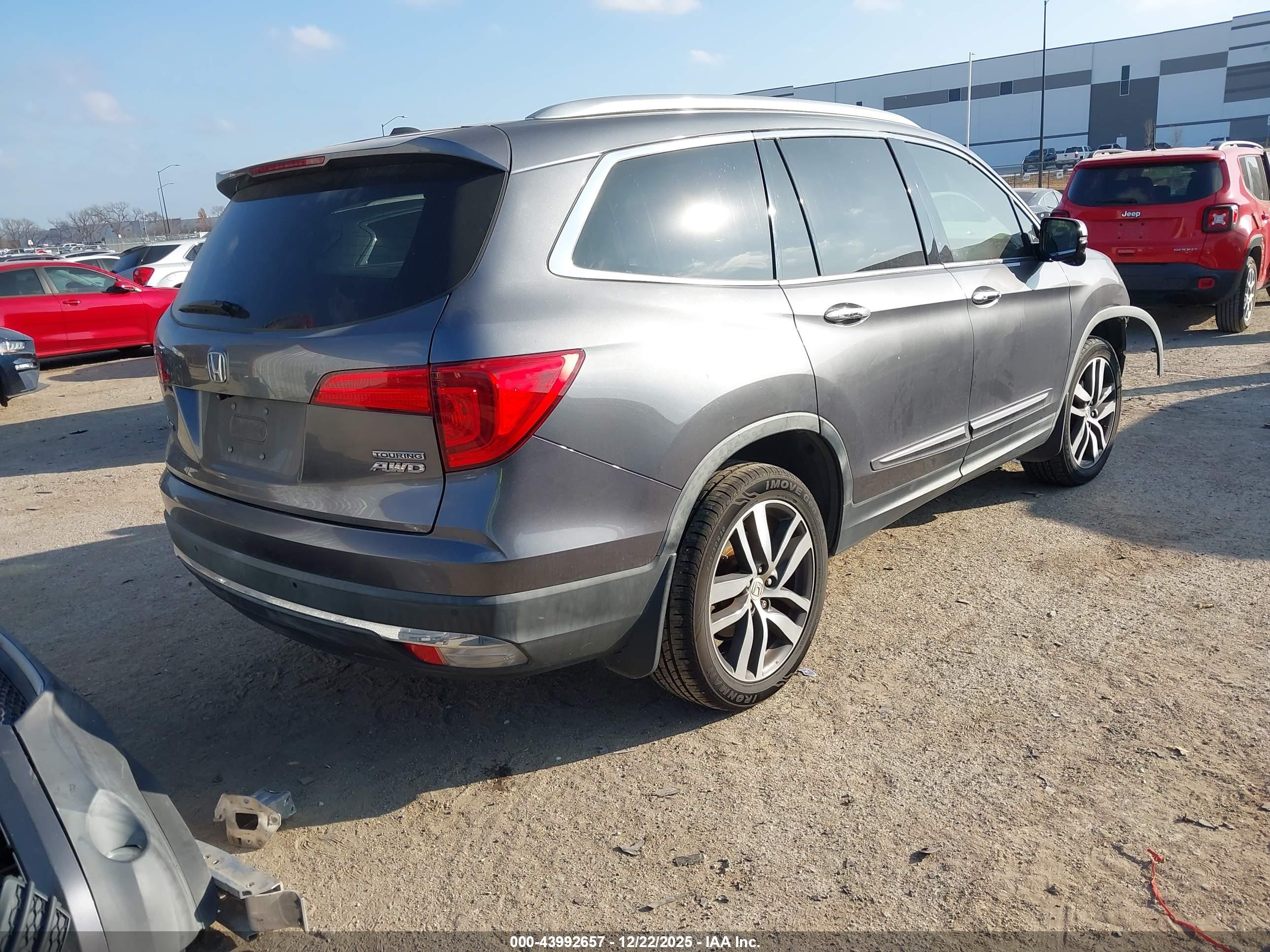 HONDA PILOT image 4