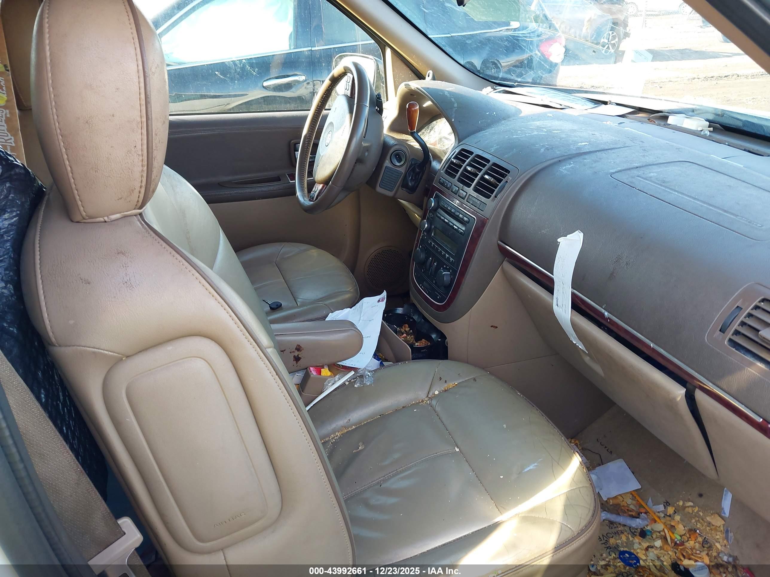 BUICK TERRAZA image 5