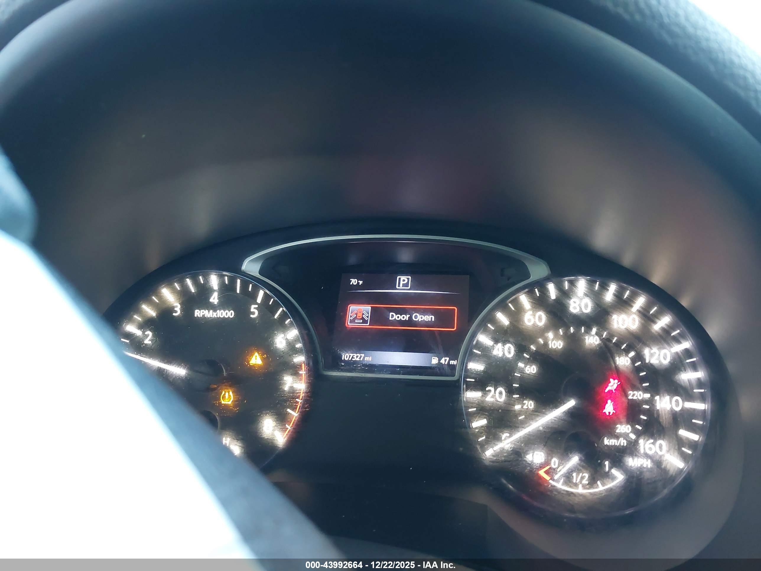 NISSAN ALTIMA image 7