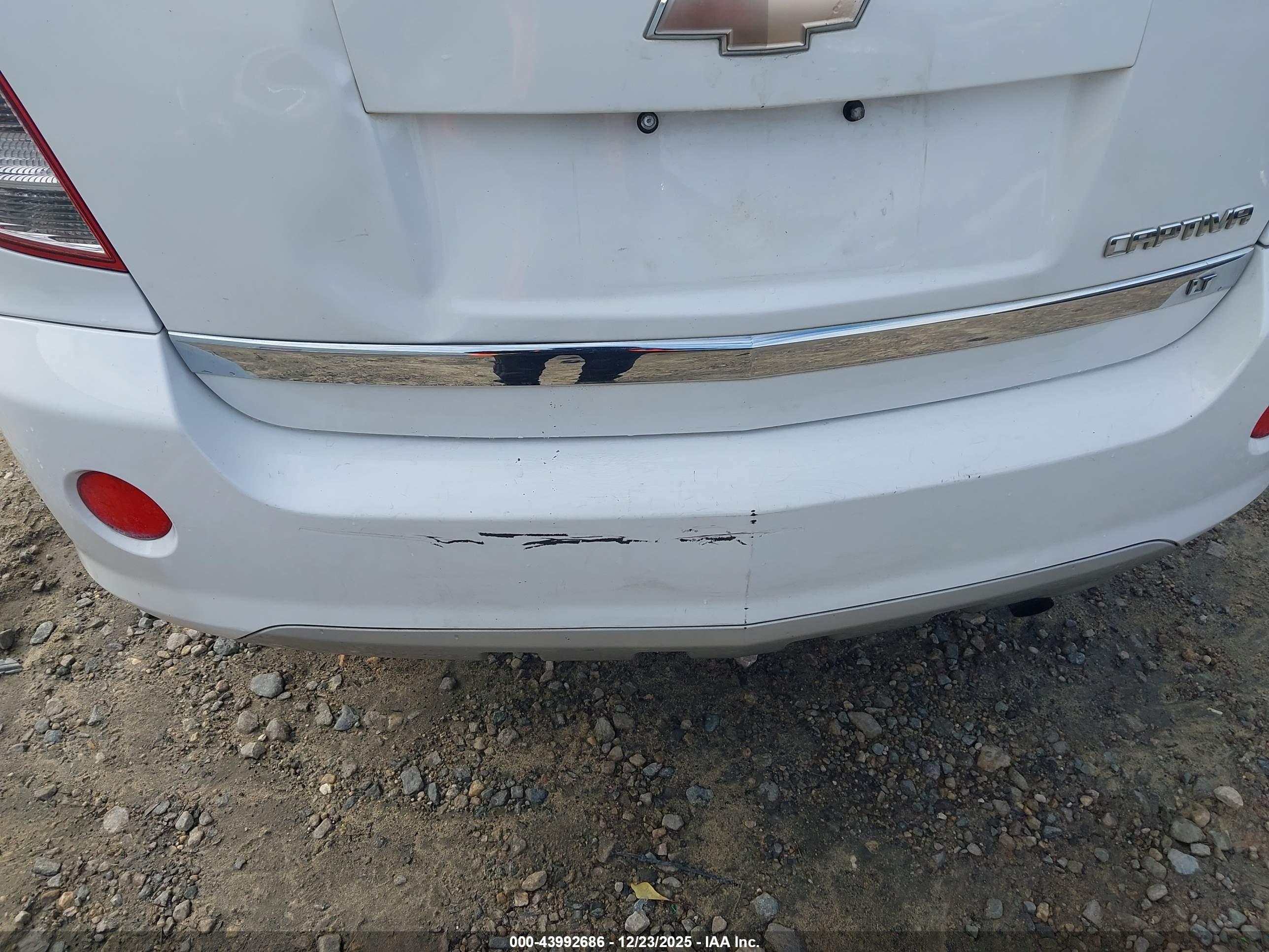 CHEVROLET CAPTIVA image 6