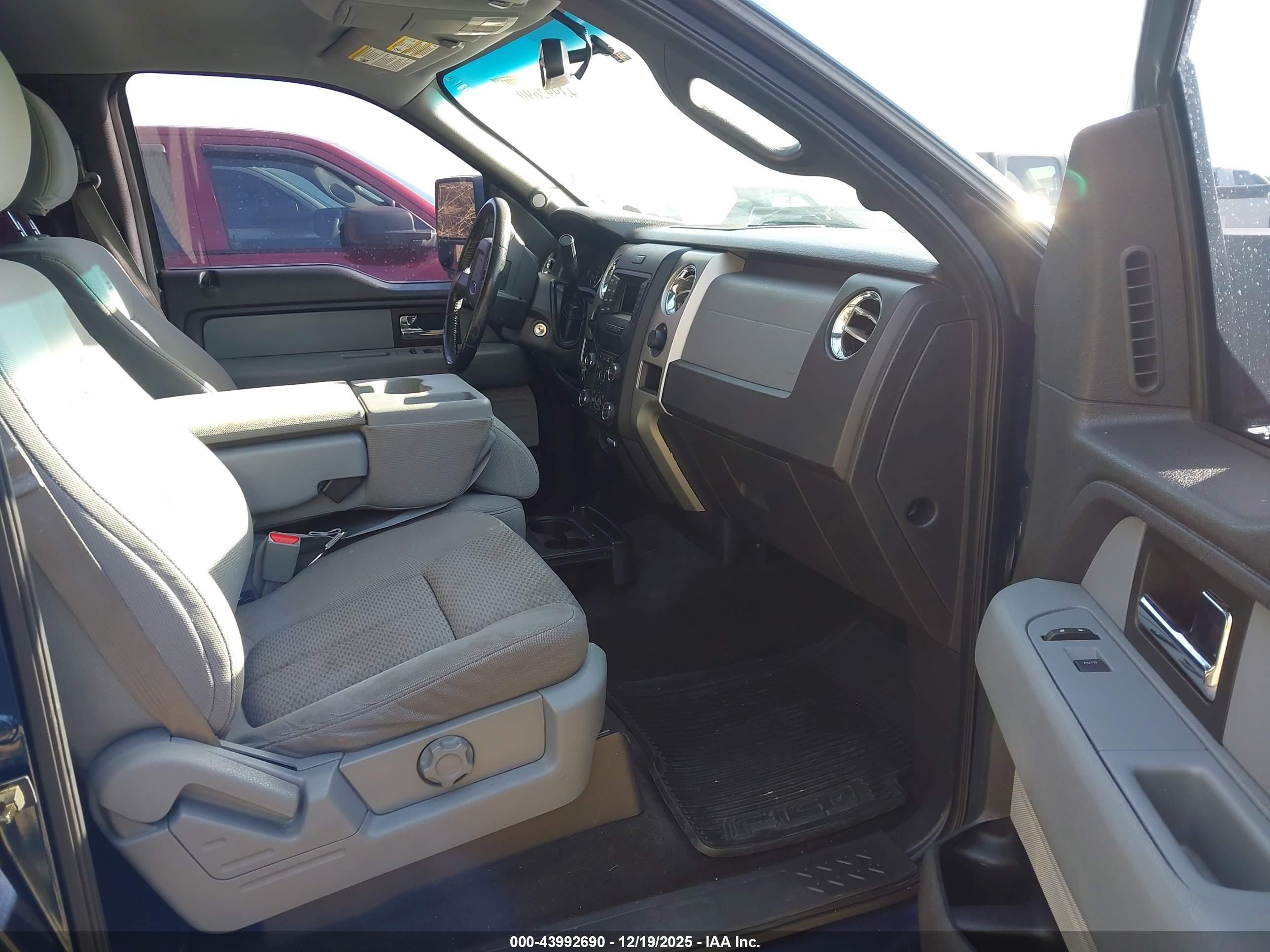 FORD F-150 image 5
