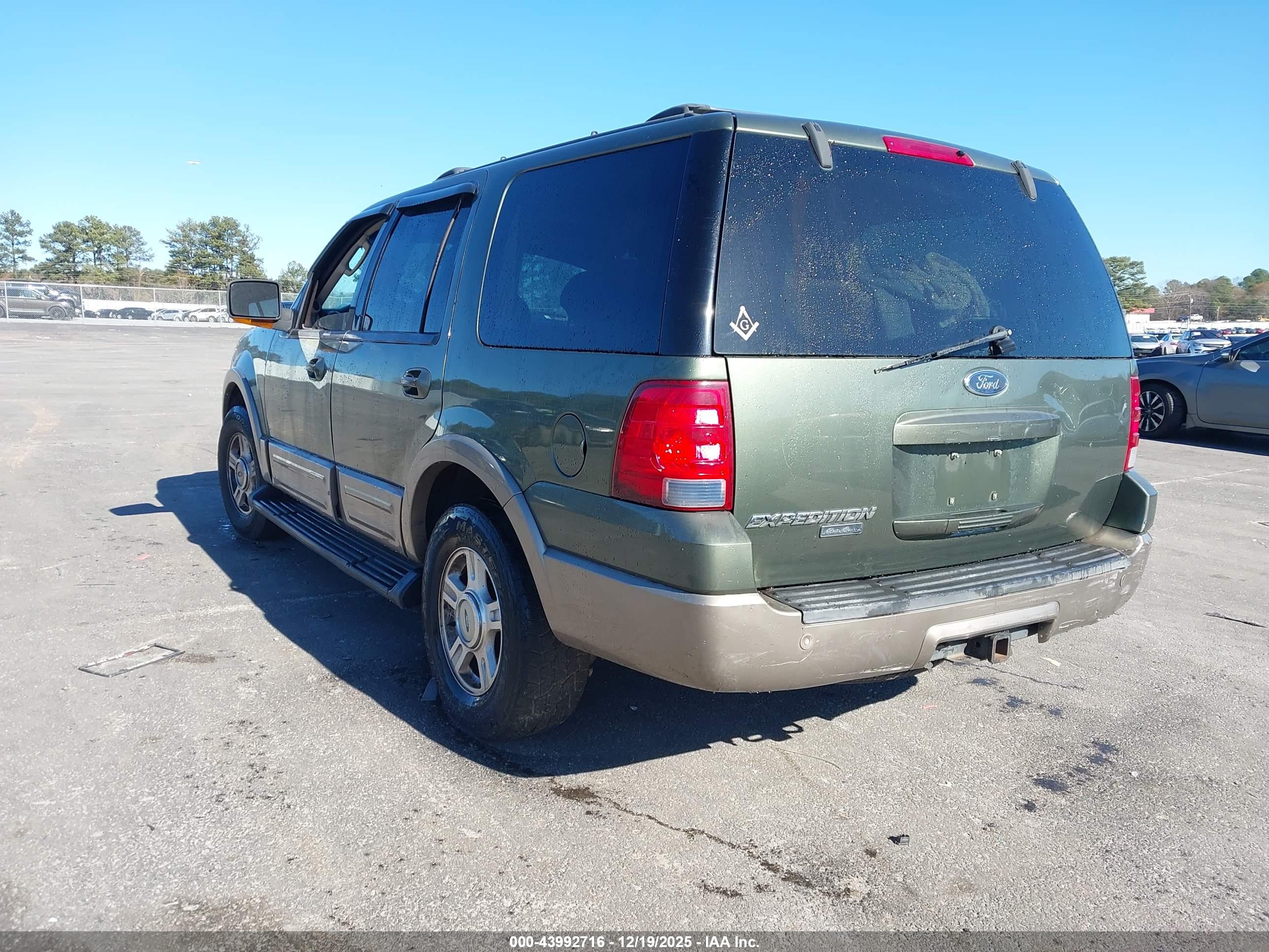 FORD EXPEDITION image 3