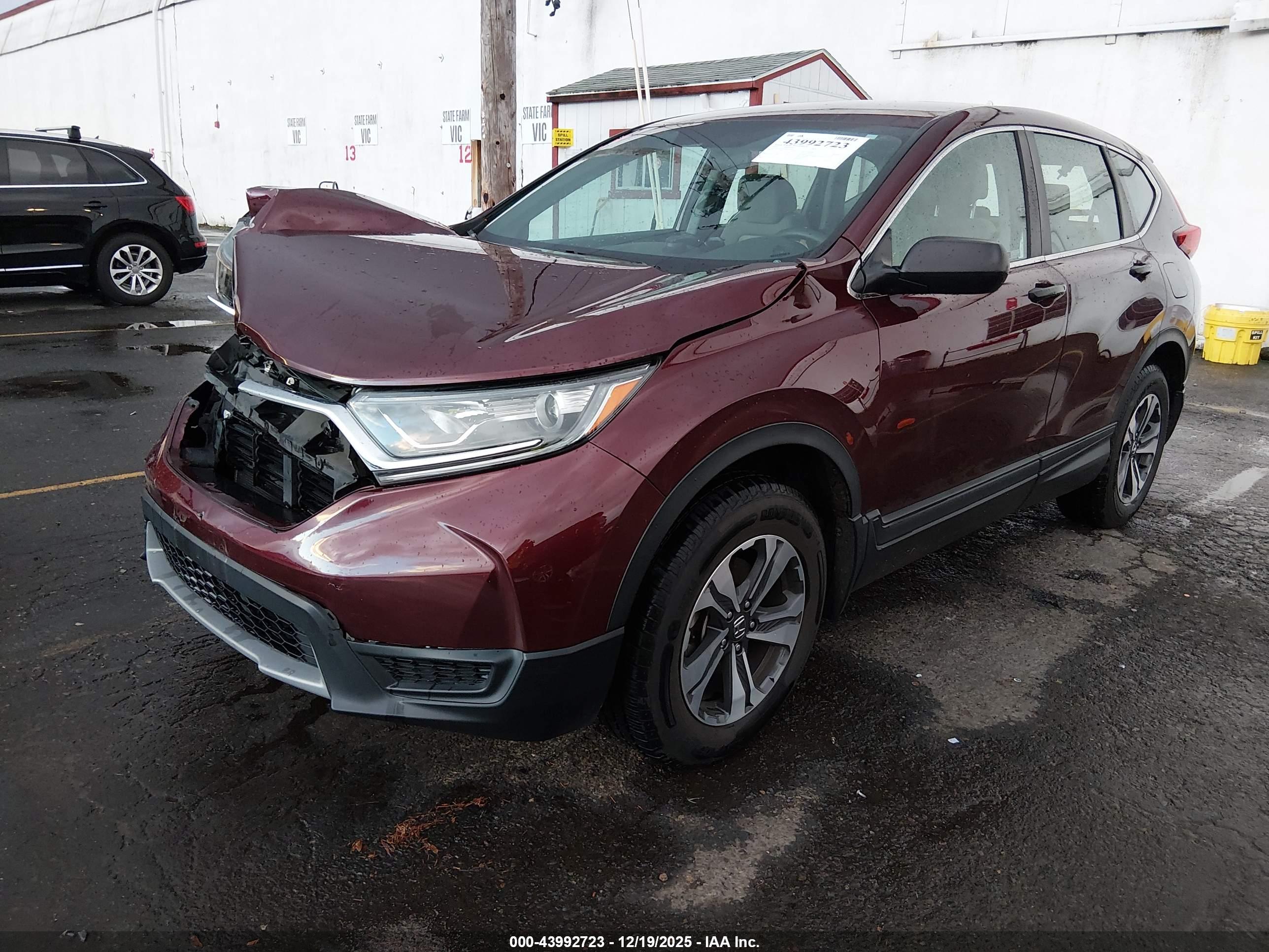 HONDA CR-V image 2
