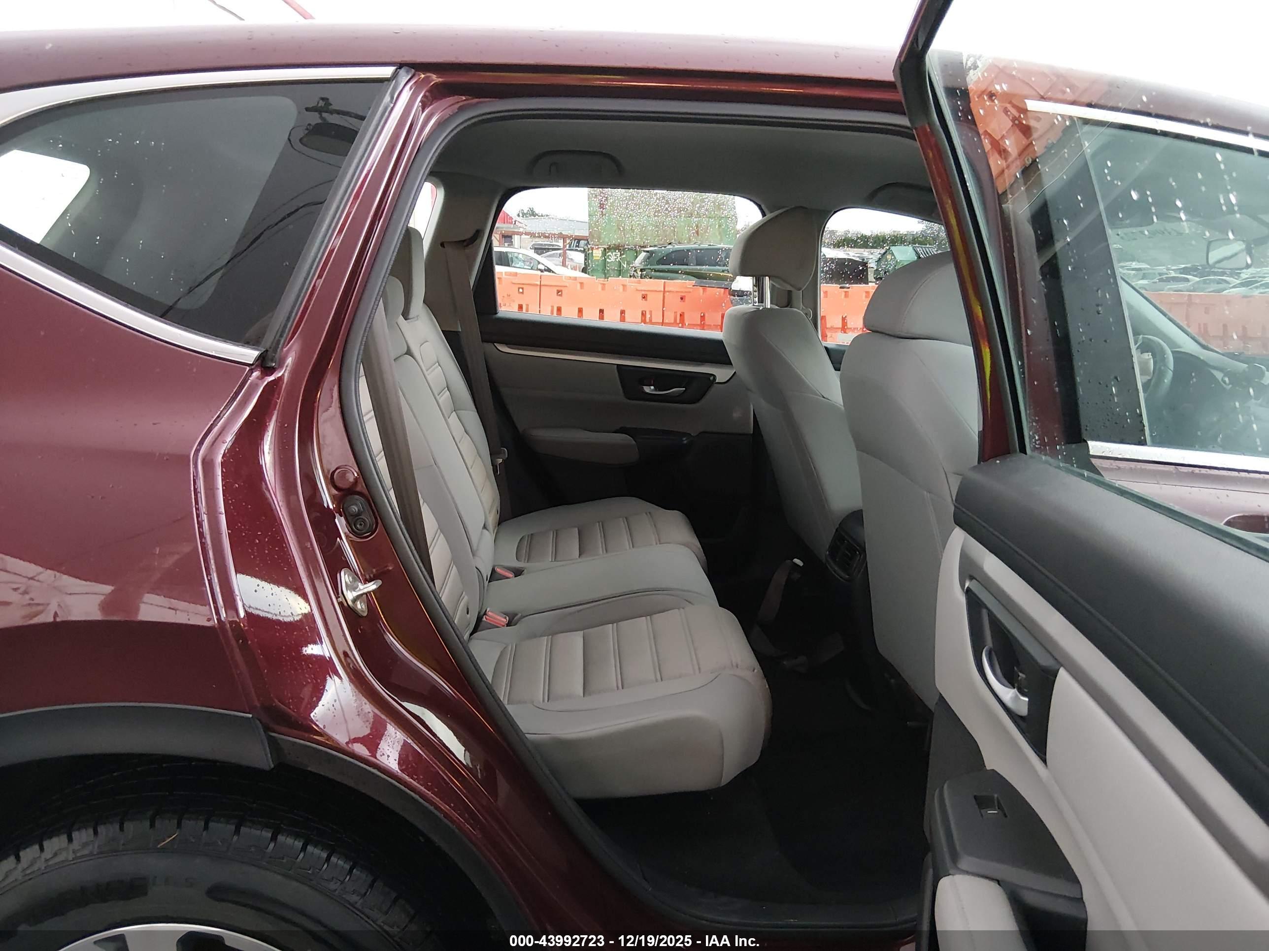 HONDA CR-V image 8