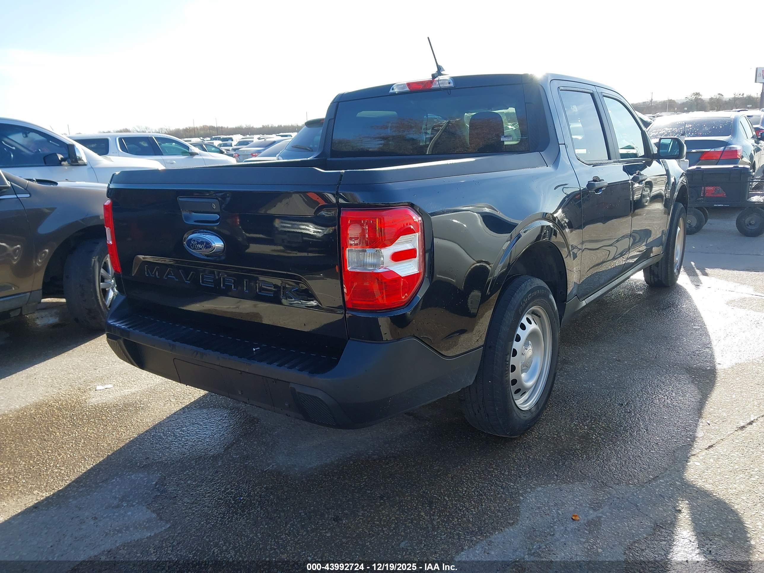 FORD MAVERICK image 4