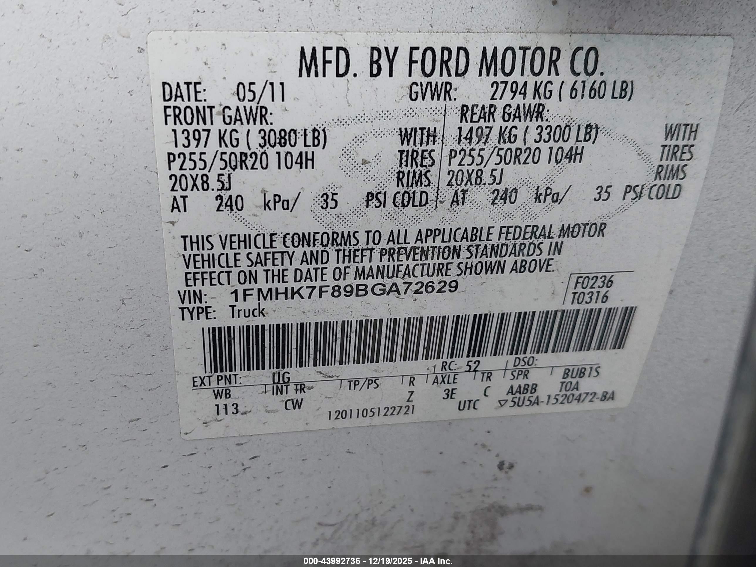 FORD EXPLORER image 9