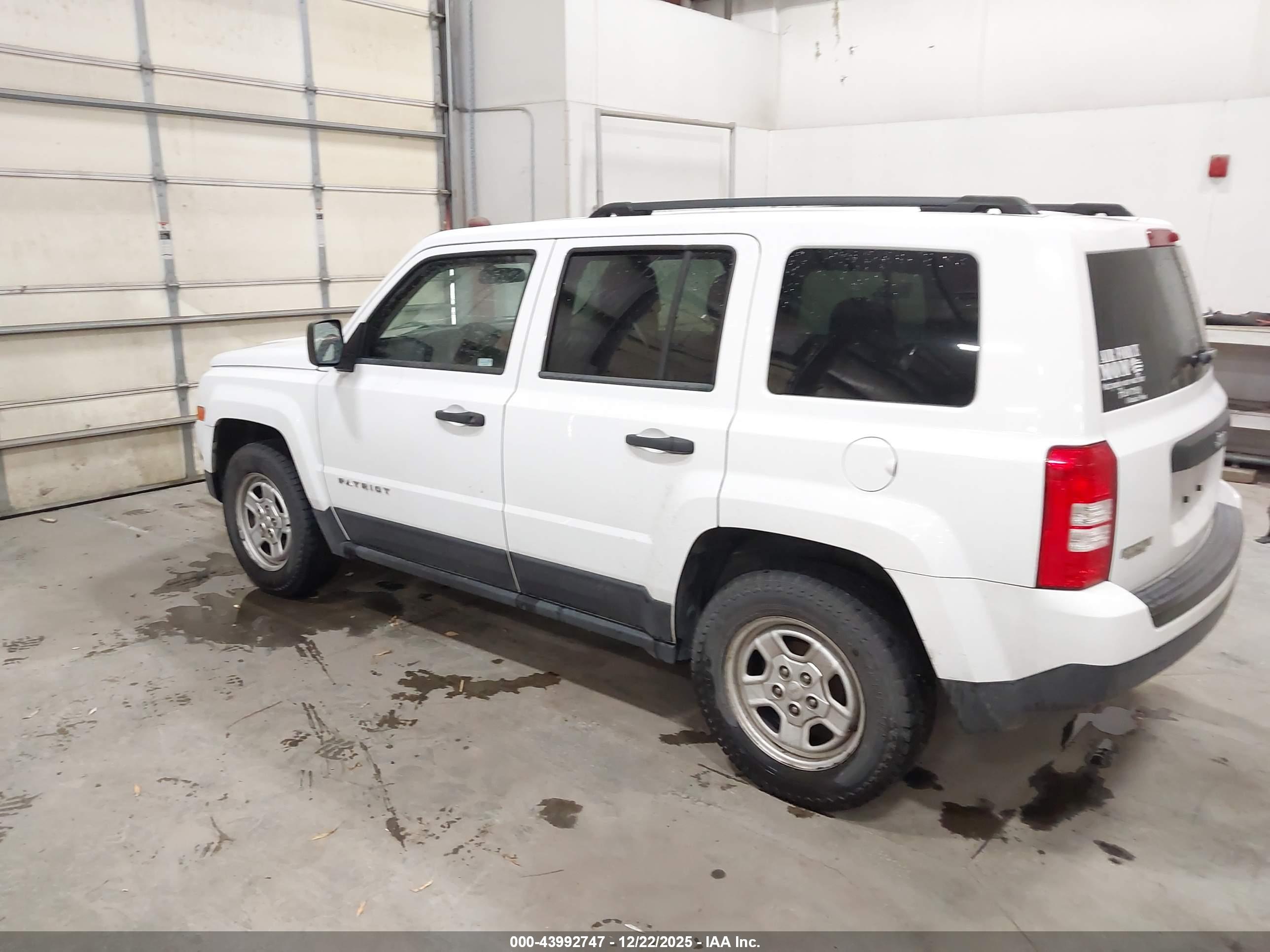 JEEP PATRIOT image 3