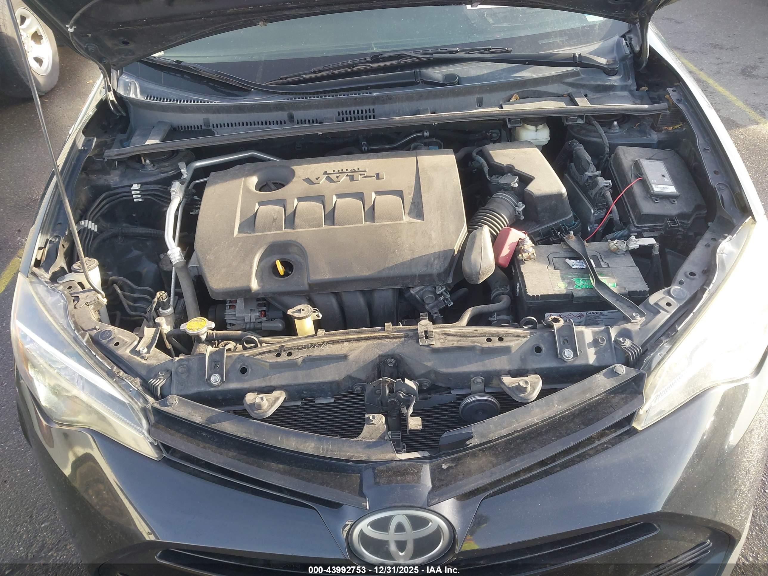 TOYOTA COROLLA image 10