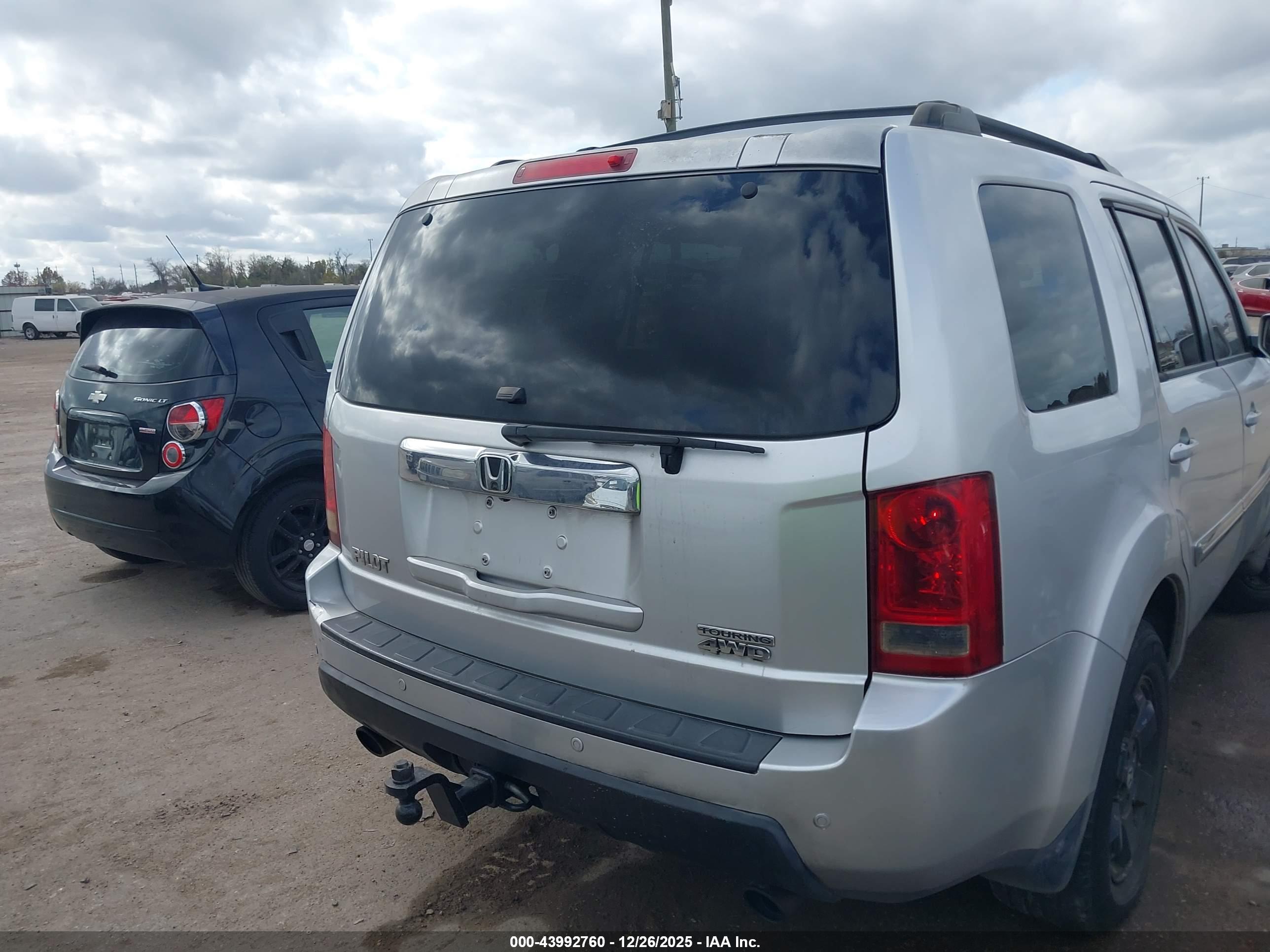 HONDA PILOT image 4
