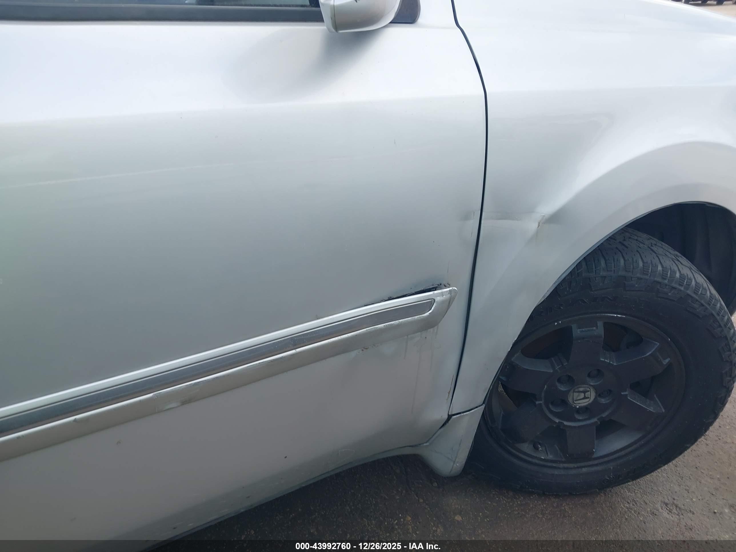 HONDA PILOT image 6