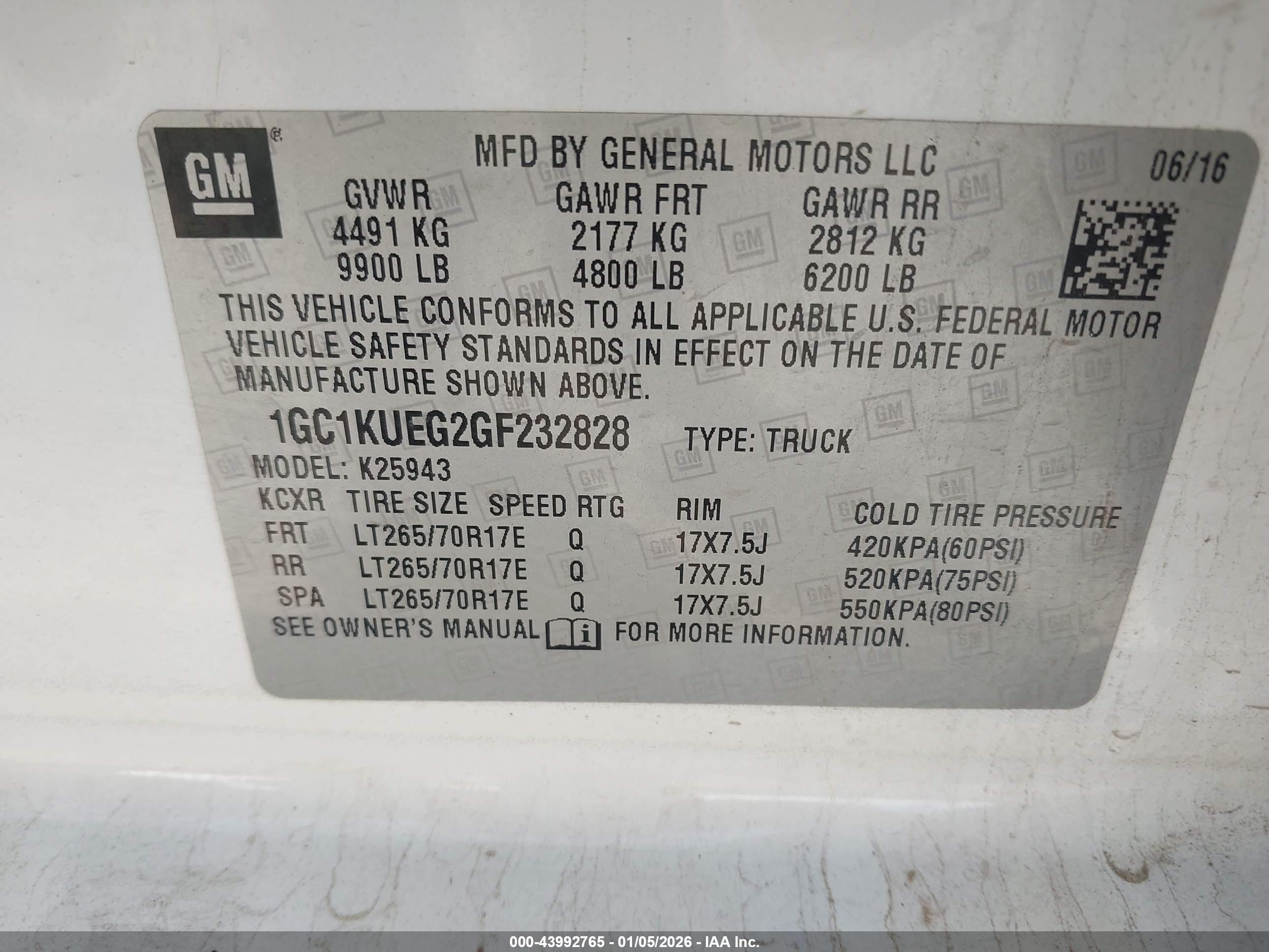 CHEVROLET SILVERADO image 9