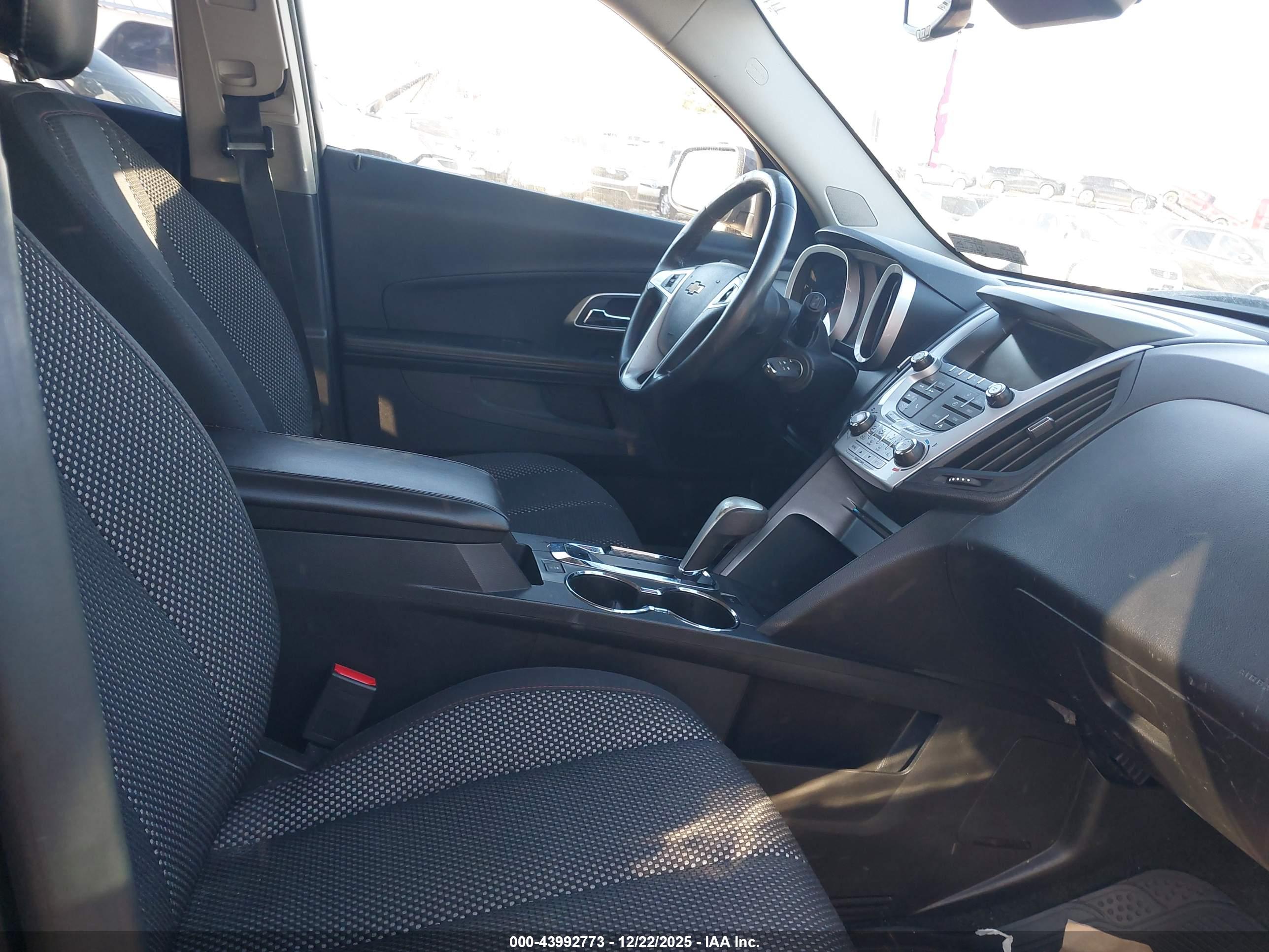 CHEVROLET EQUINOX image 5