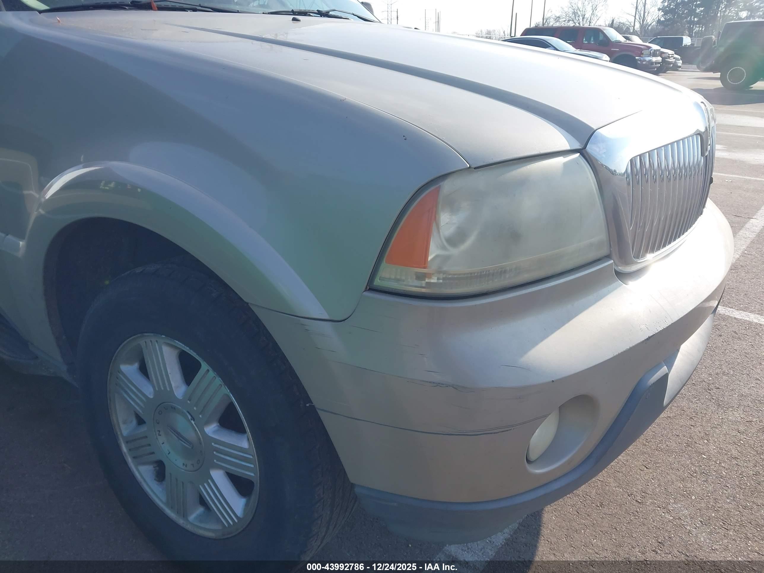 LINCOLN AVIATOR image 6
