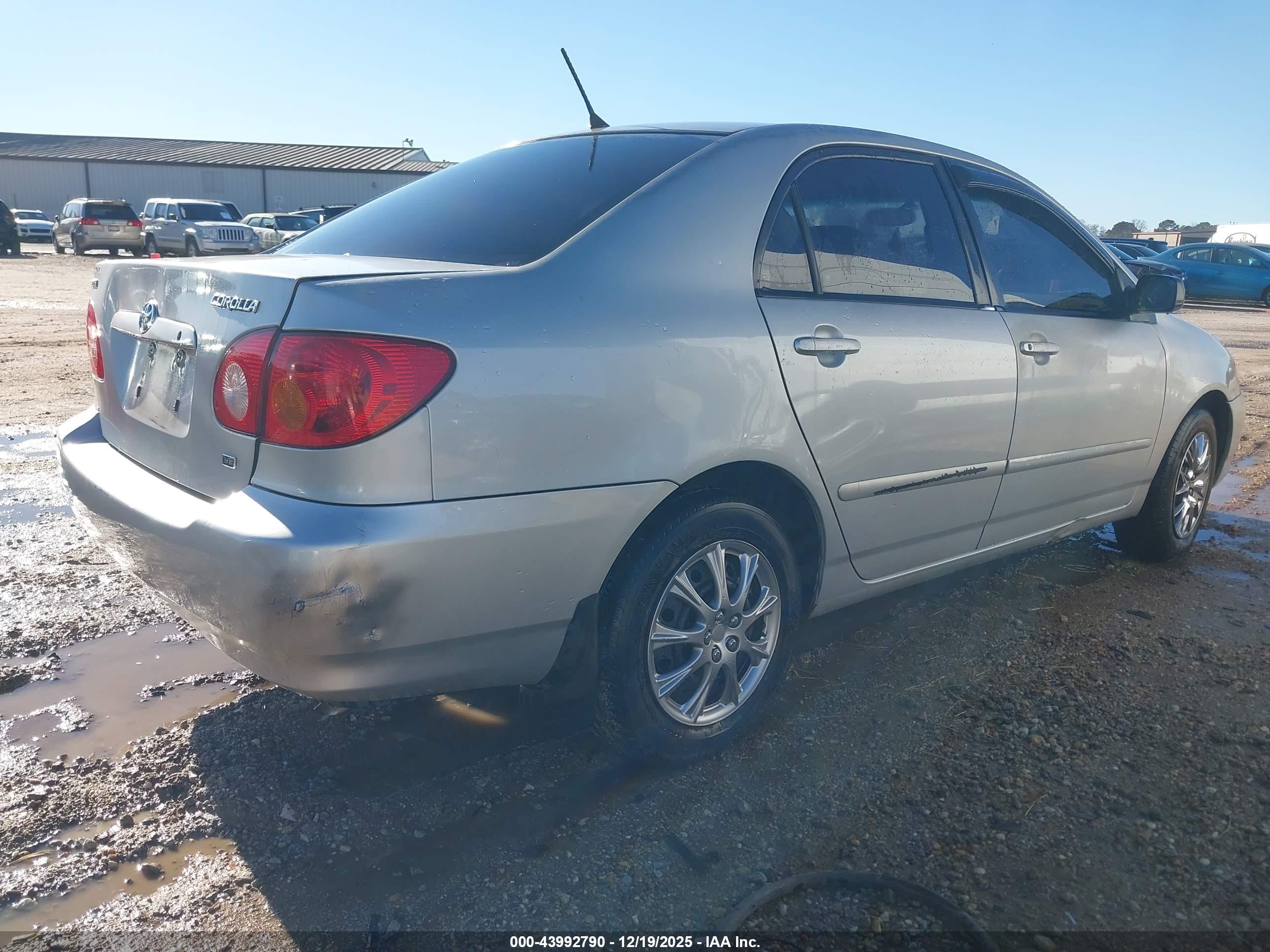 TOYOTA COROLLA image 4