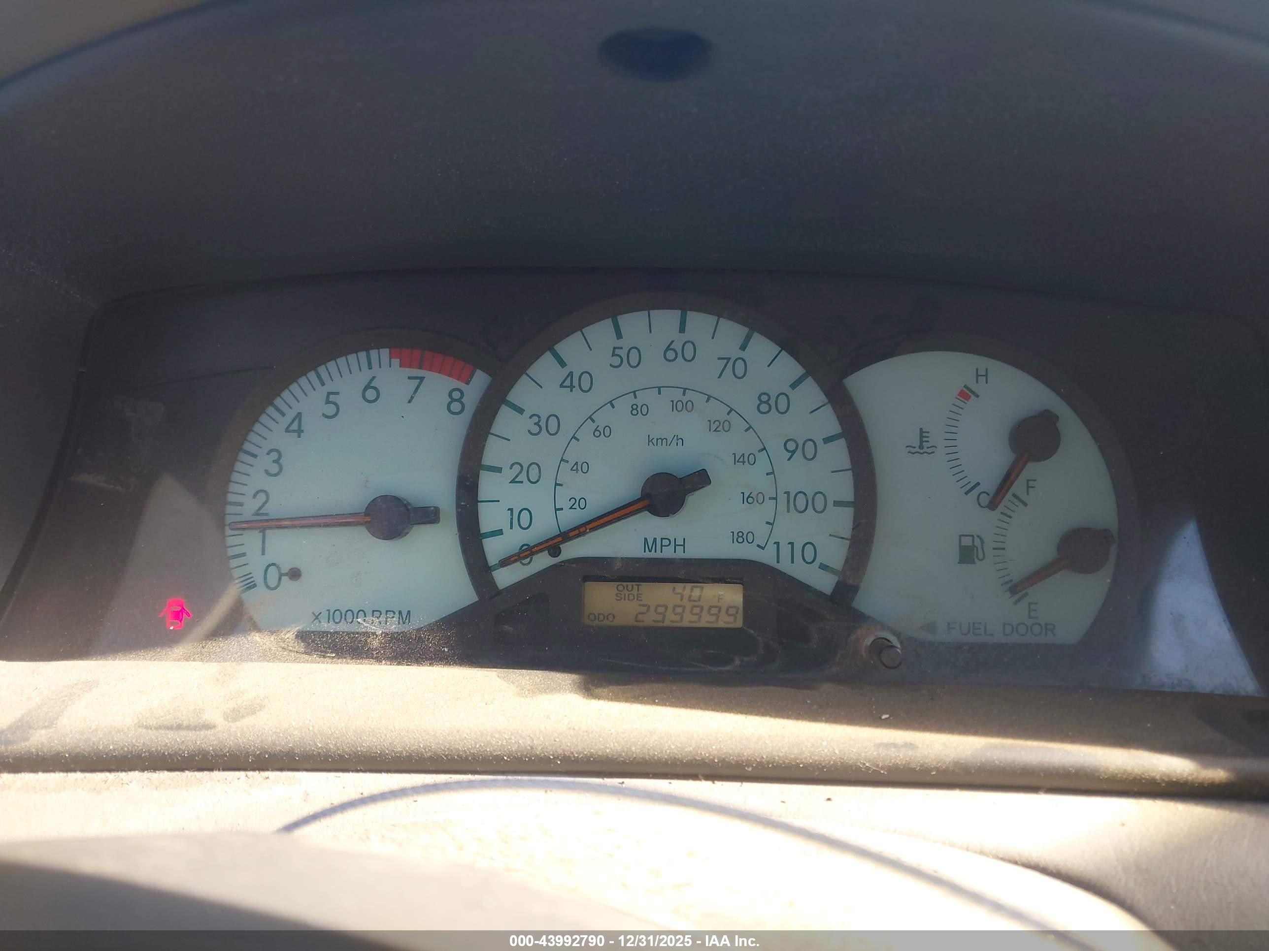 TOYOTA COROLLA image 7