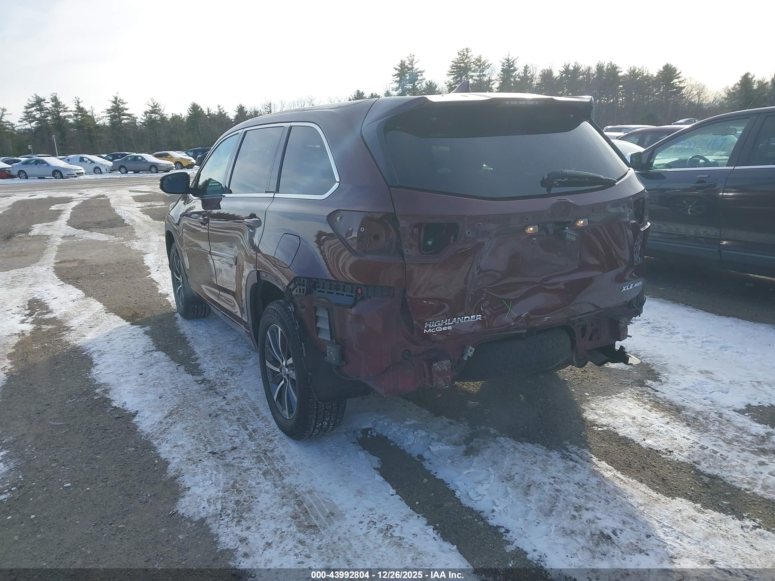 TOYOTA HIGHLANDER image 3