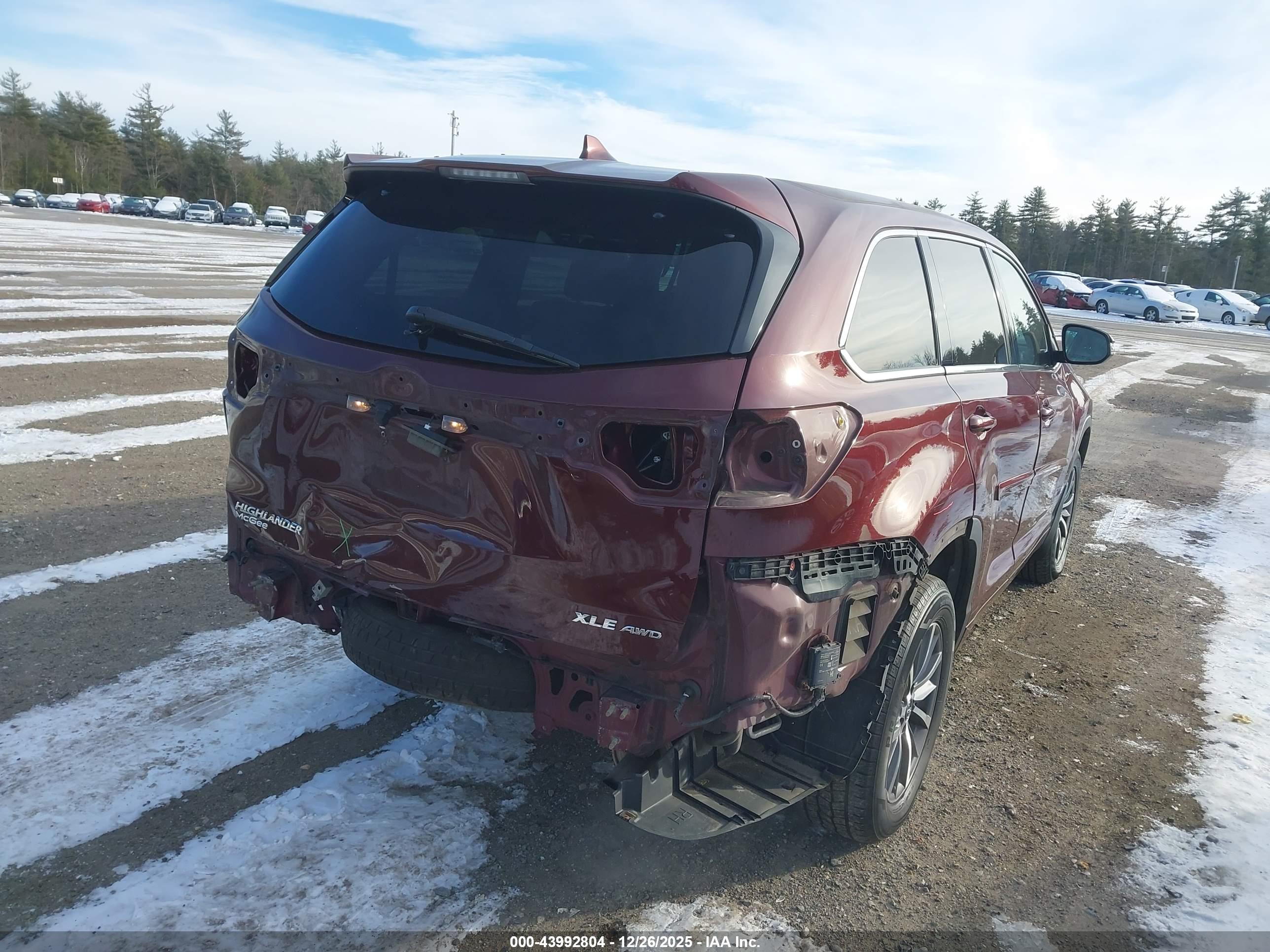 TOYOTA HIGHLANDER image 4