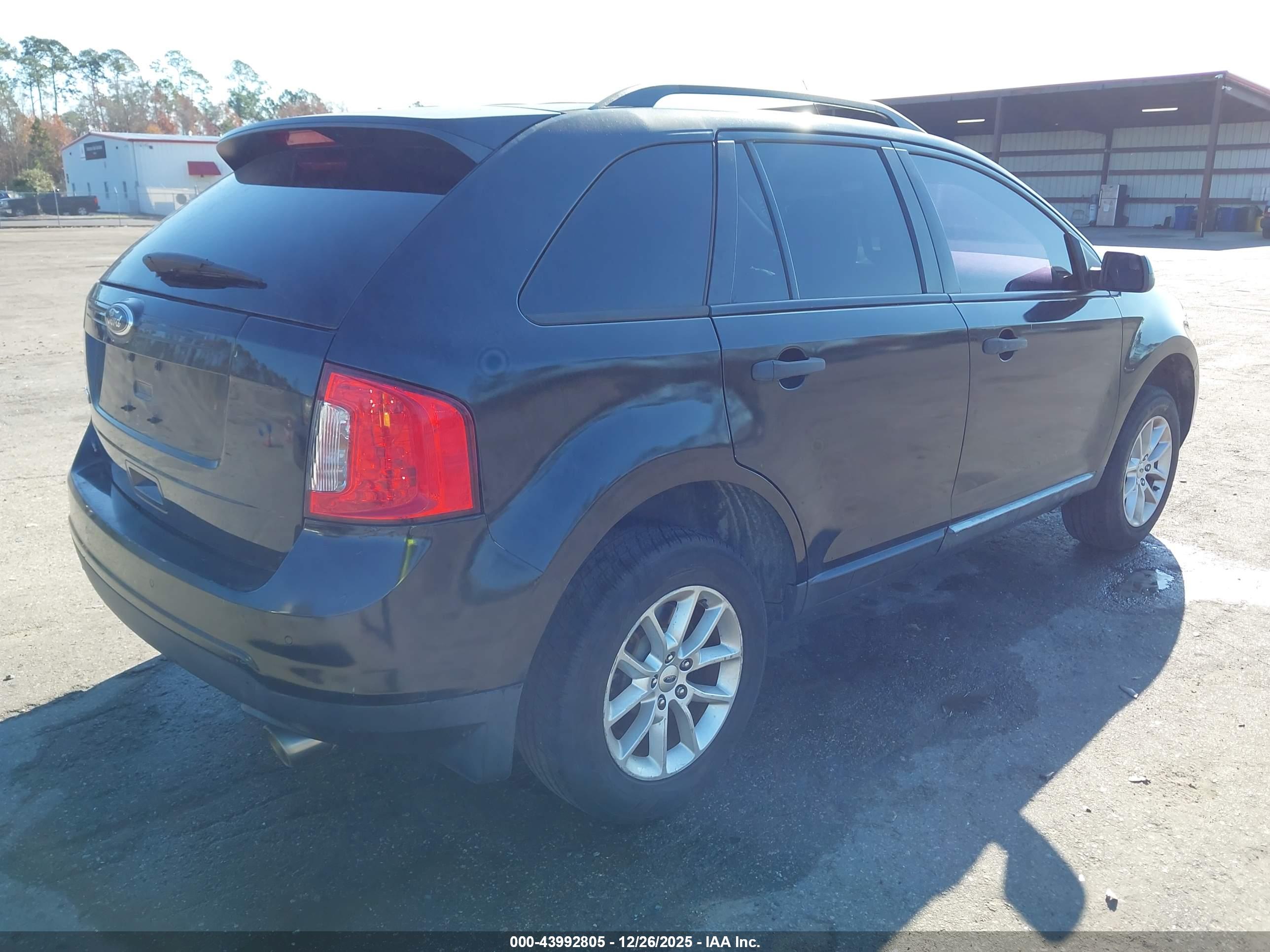 FORD EDGE image 4