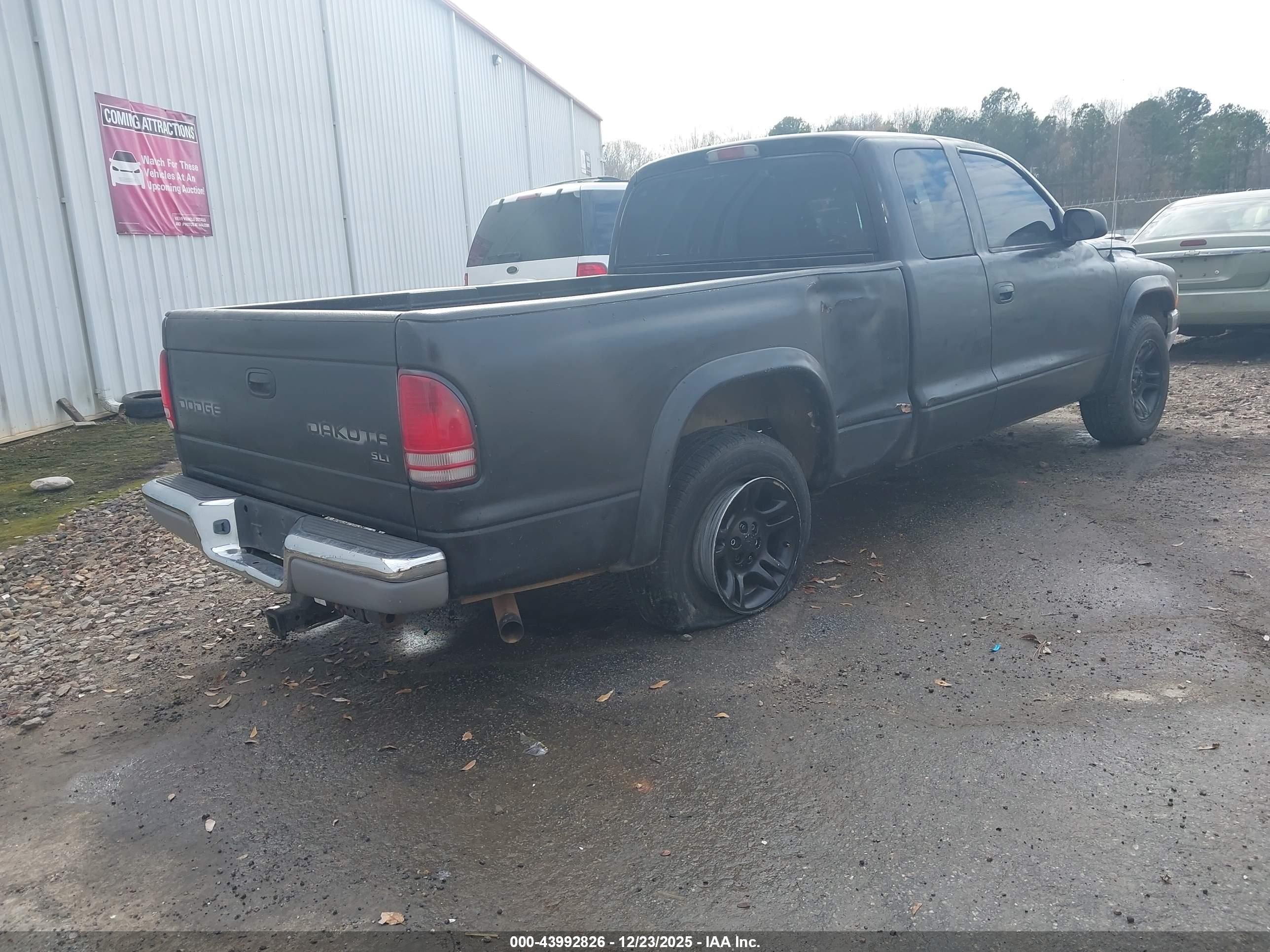 DODGE DAKOTA image 4
