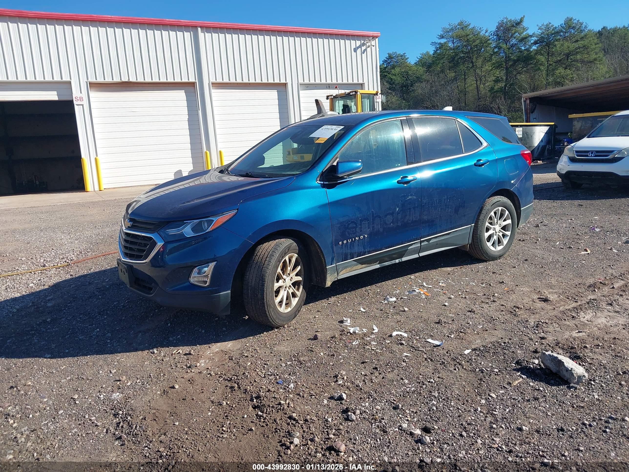 CHEVROLET EQUINOX image 2
