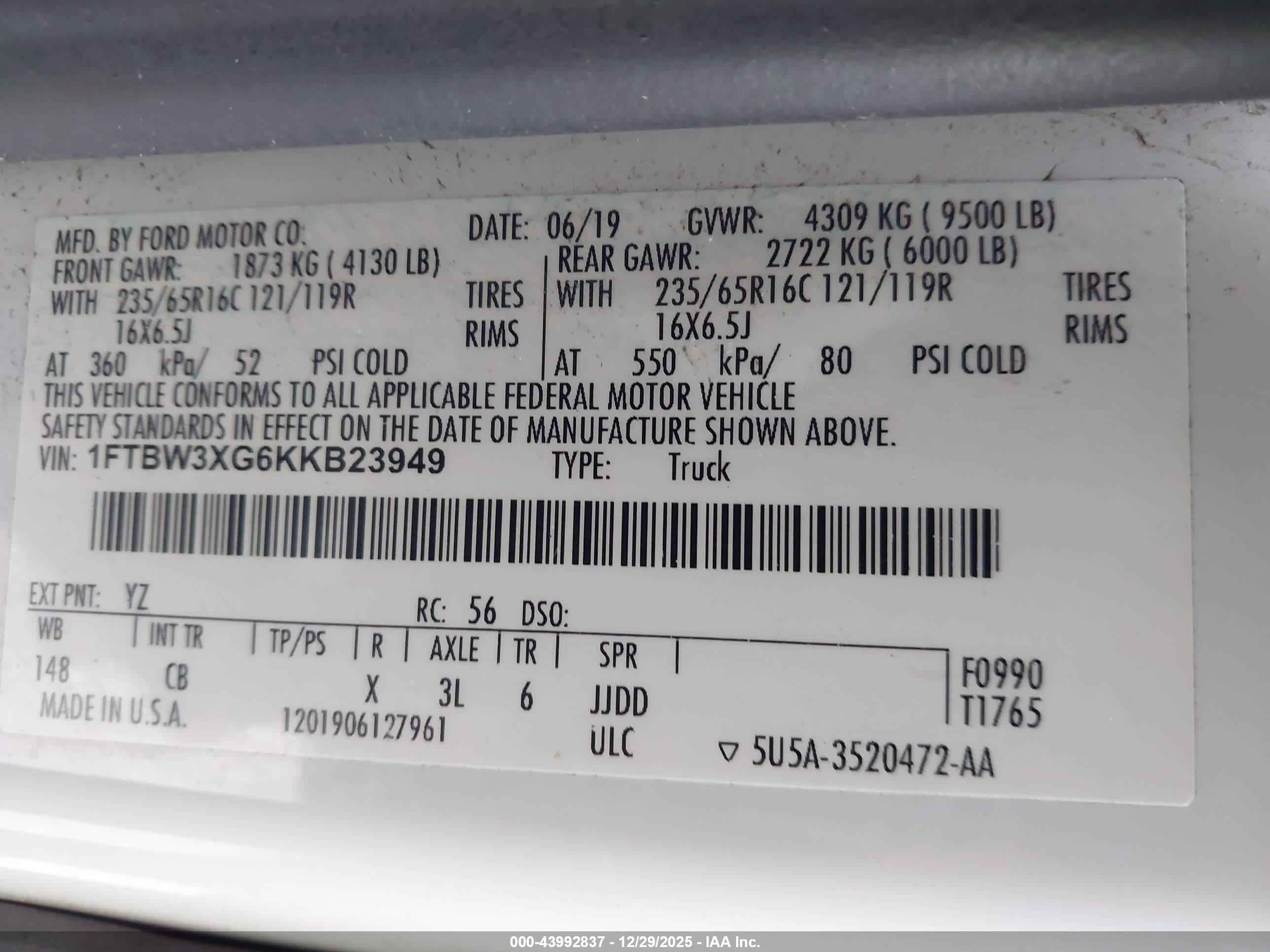 FORD TRANSIT-350 image 9