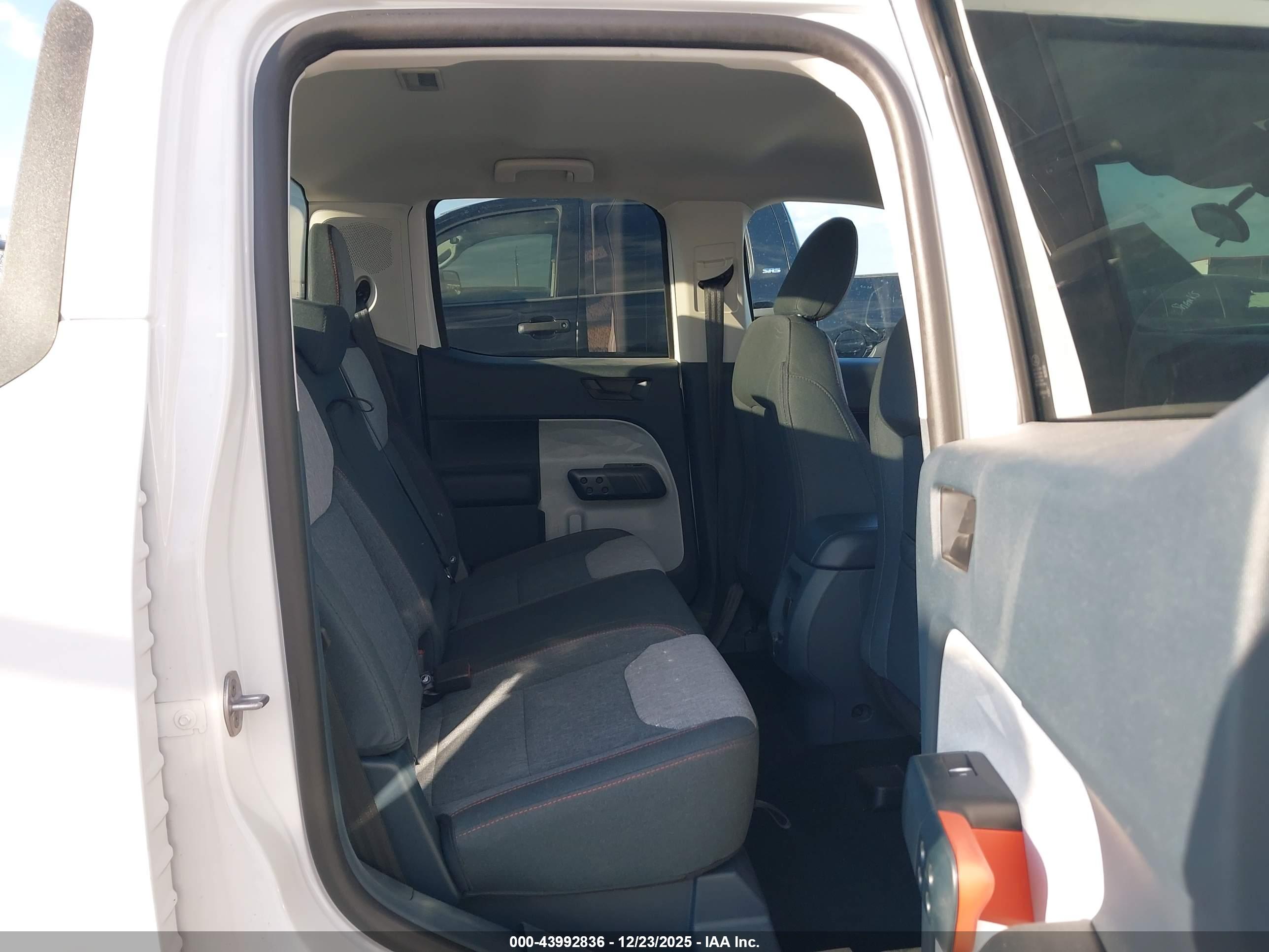 FORD MAVERICK image 8