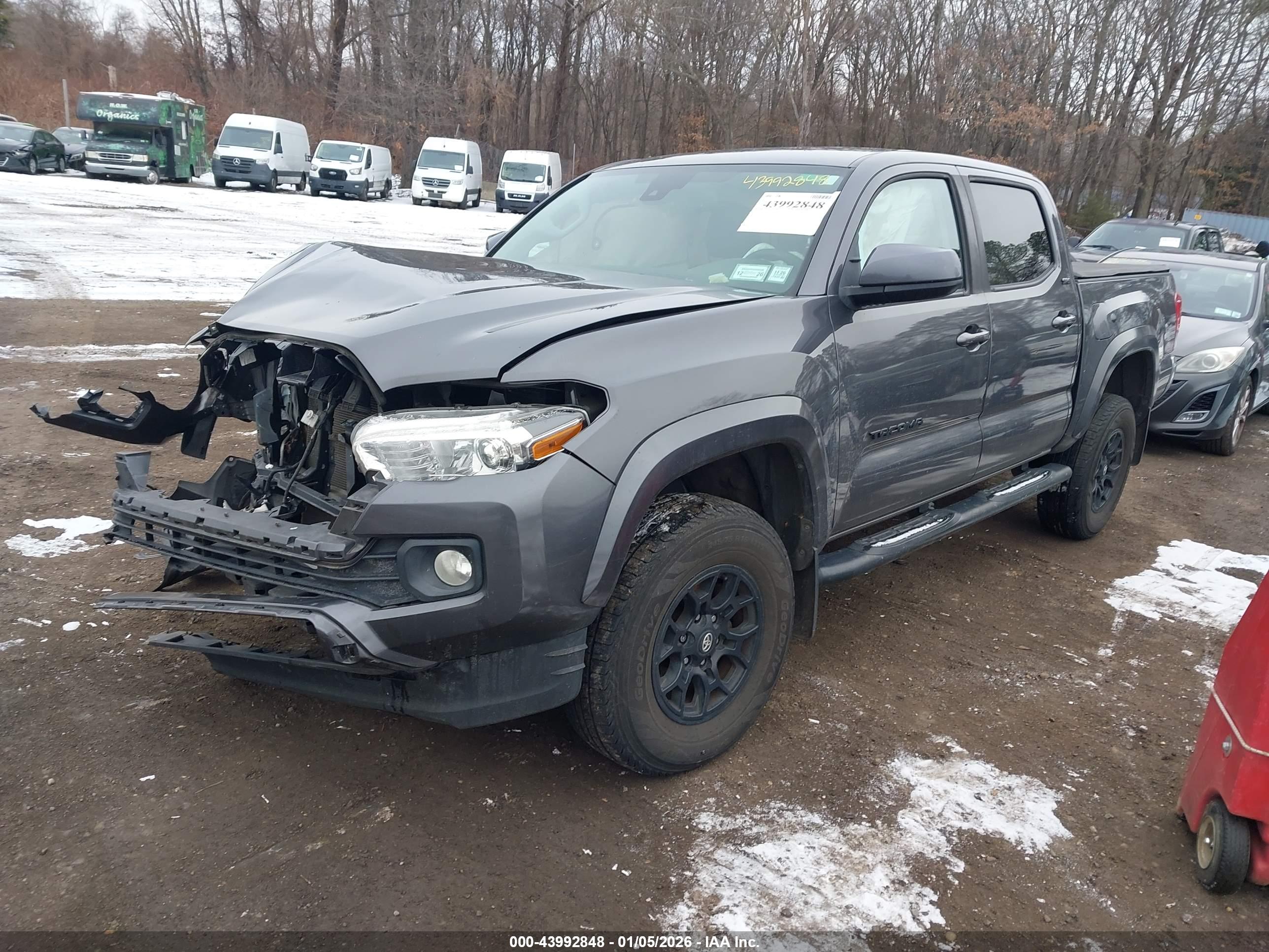 TOYOTA TACOMA image 2
