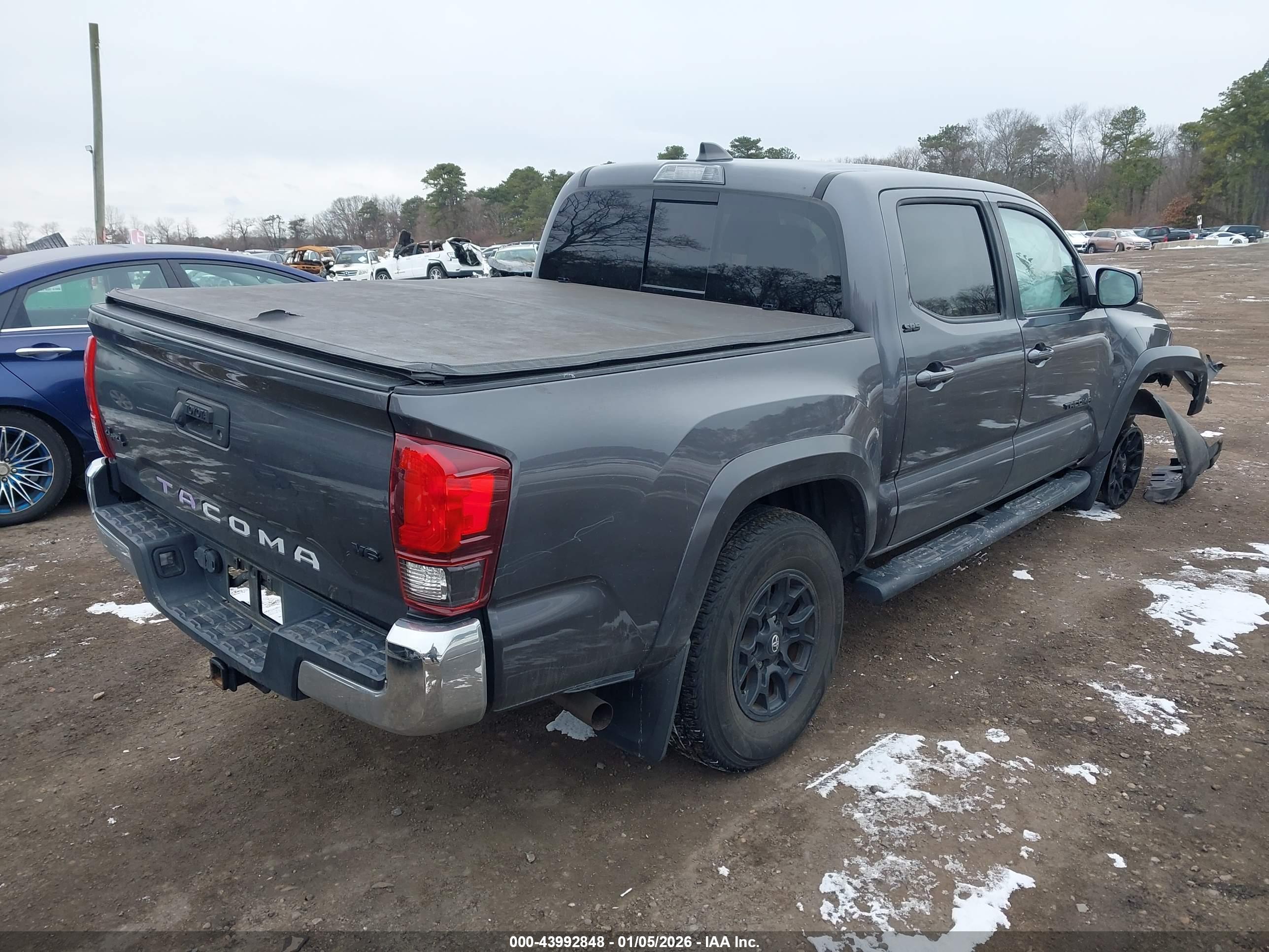 TOYOTA TACOMA image 4