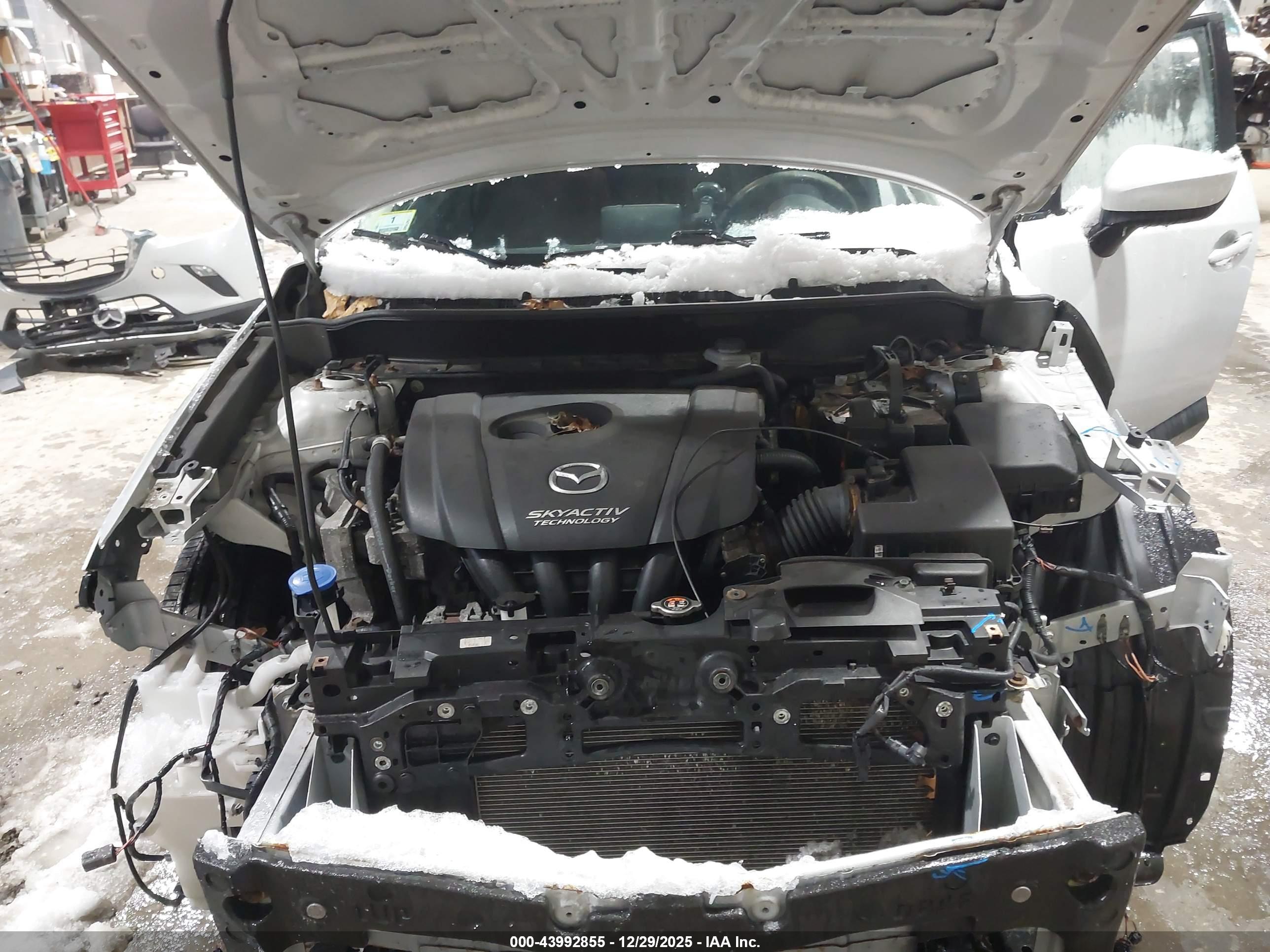 MAZDA CX-3 image 10