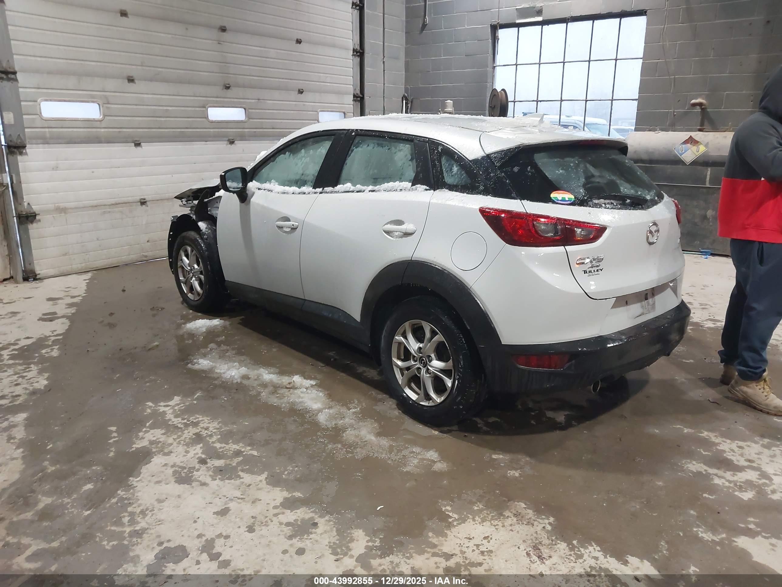 MAZDA CX-3 image 3