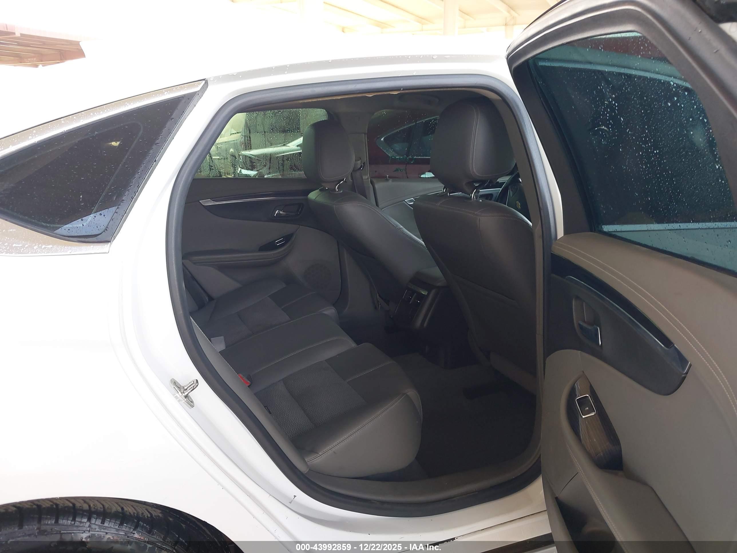 CHEVROLET IMPALA image 8