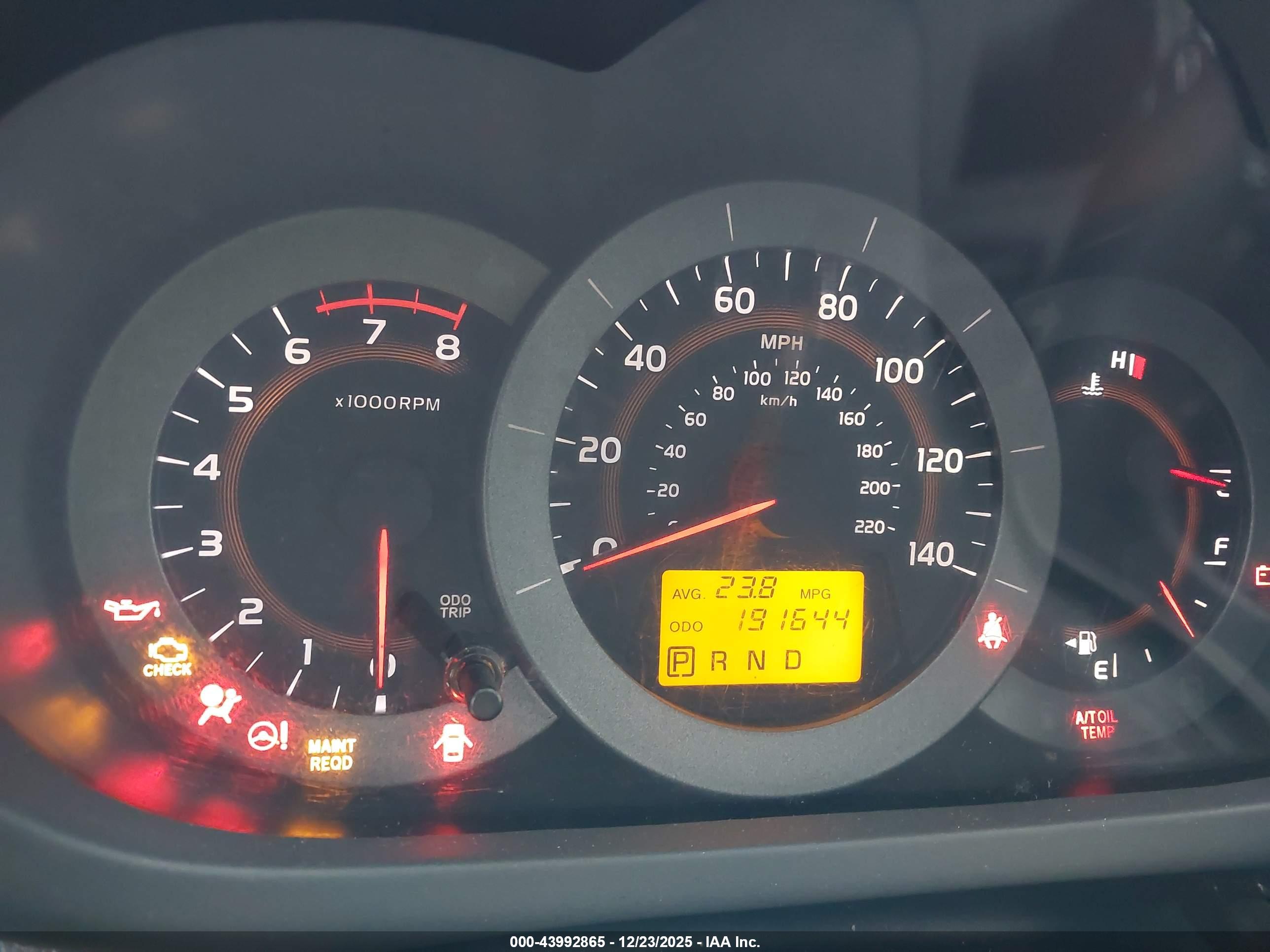 TOYOTA RAV4 image 7