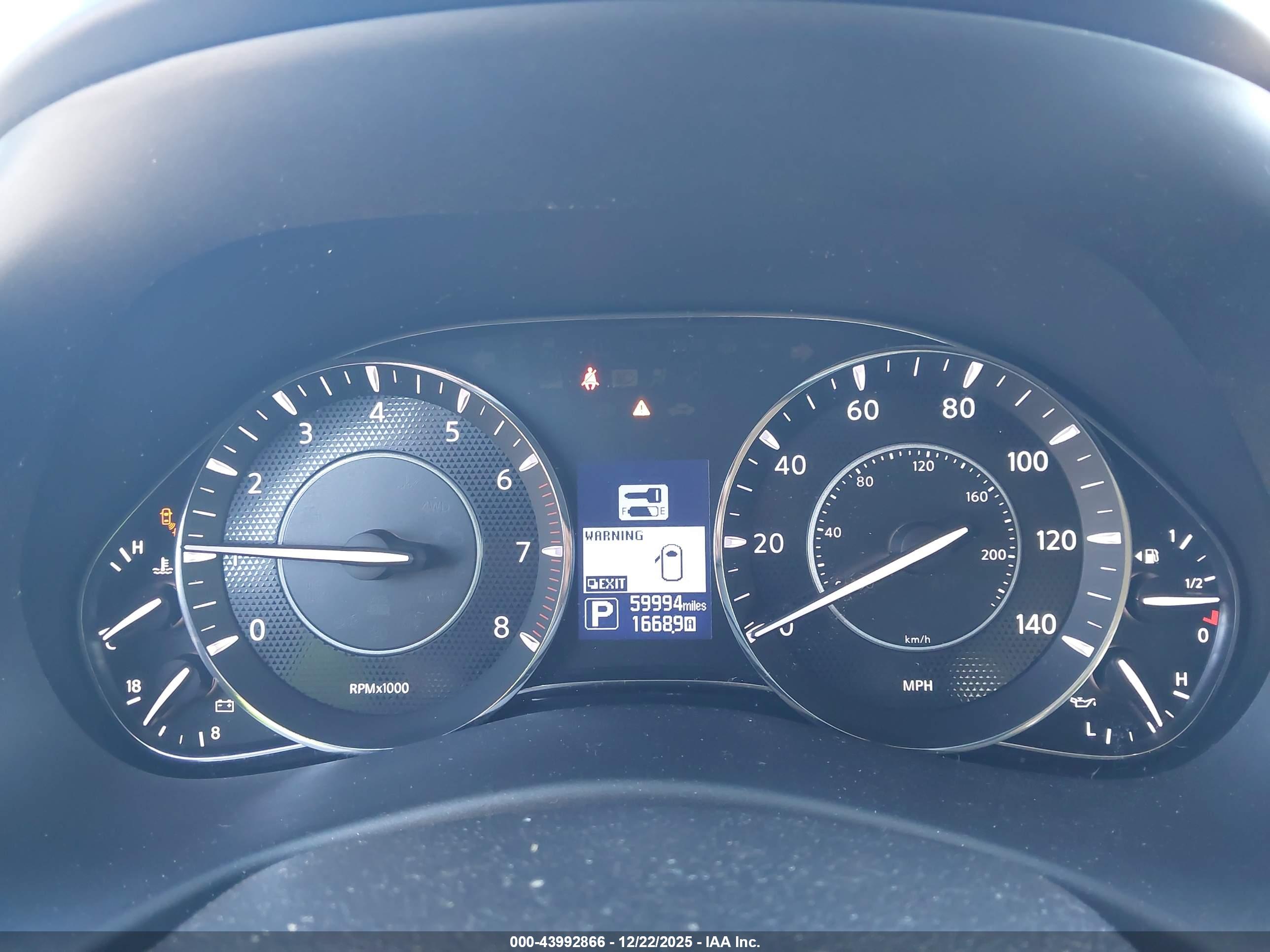 NISSAN ARMADA image 7
