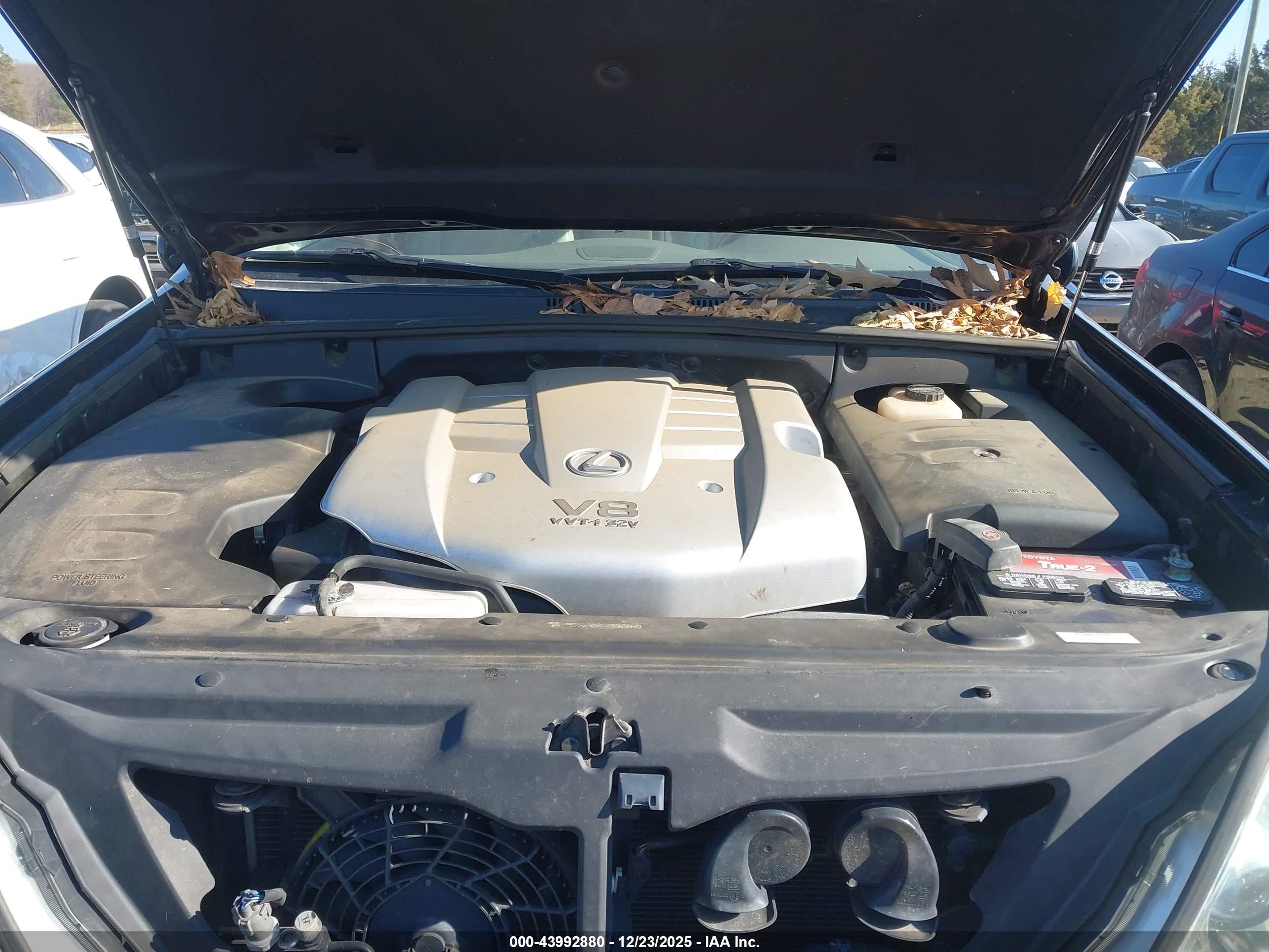 LEXUS GX image 10